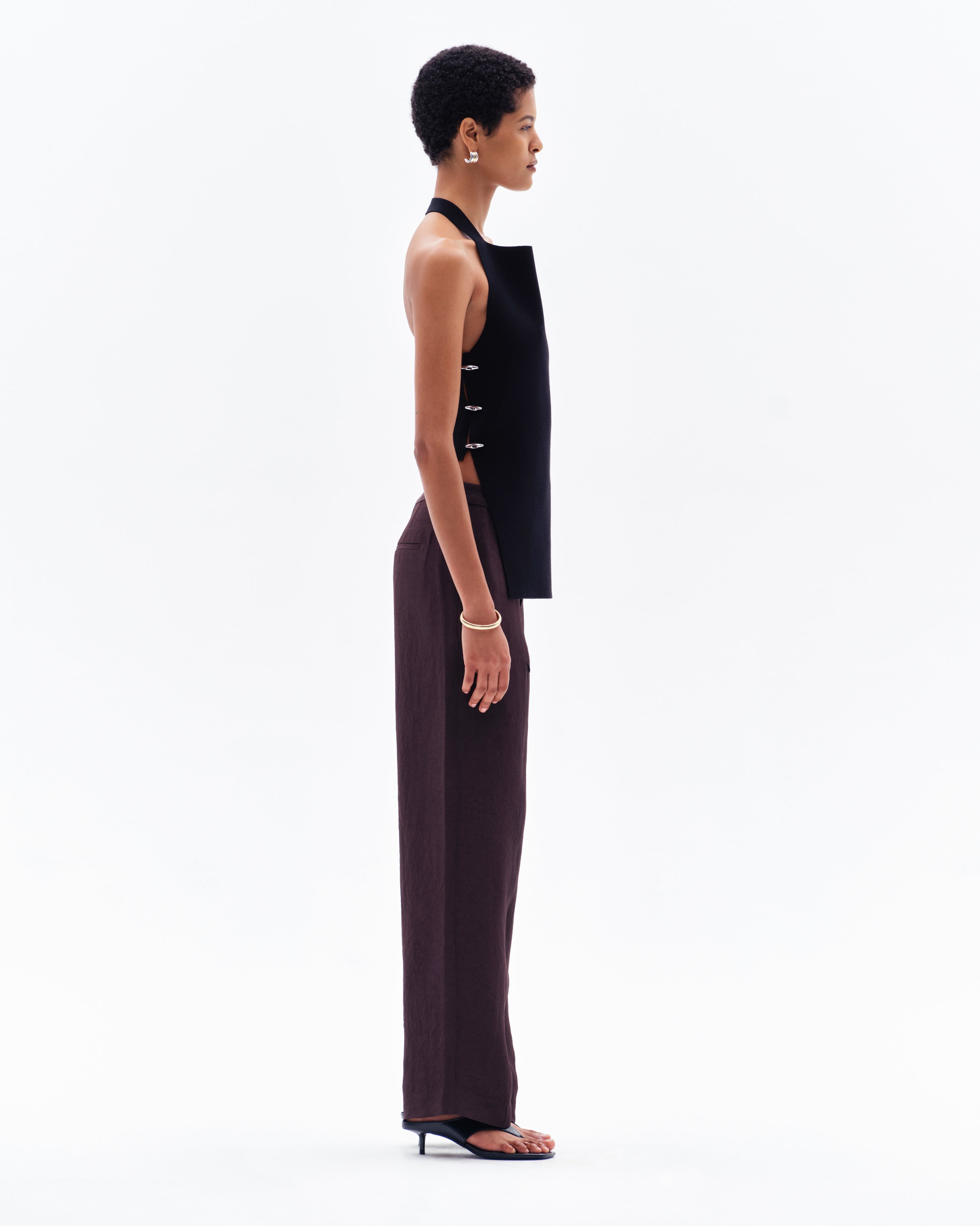 SAVAN MILANO HALTER TOP - BLACK