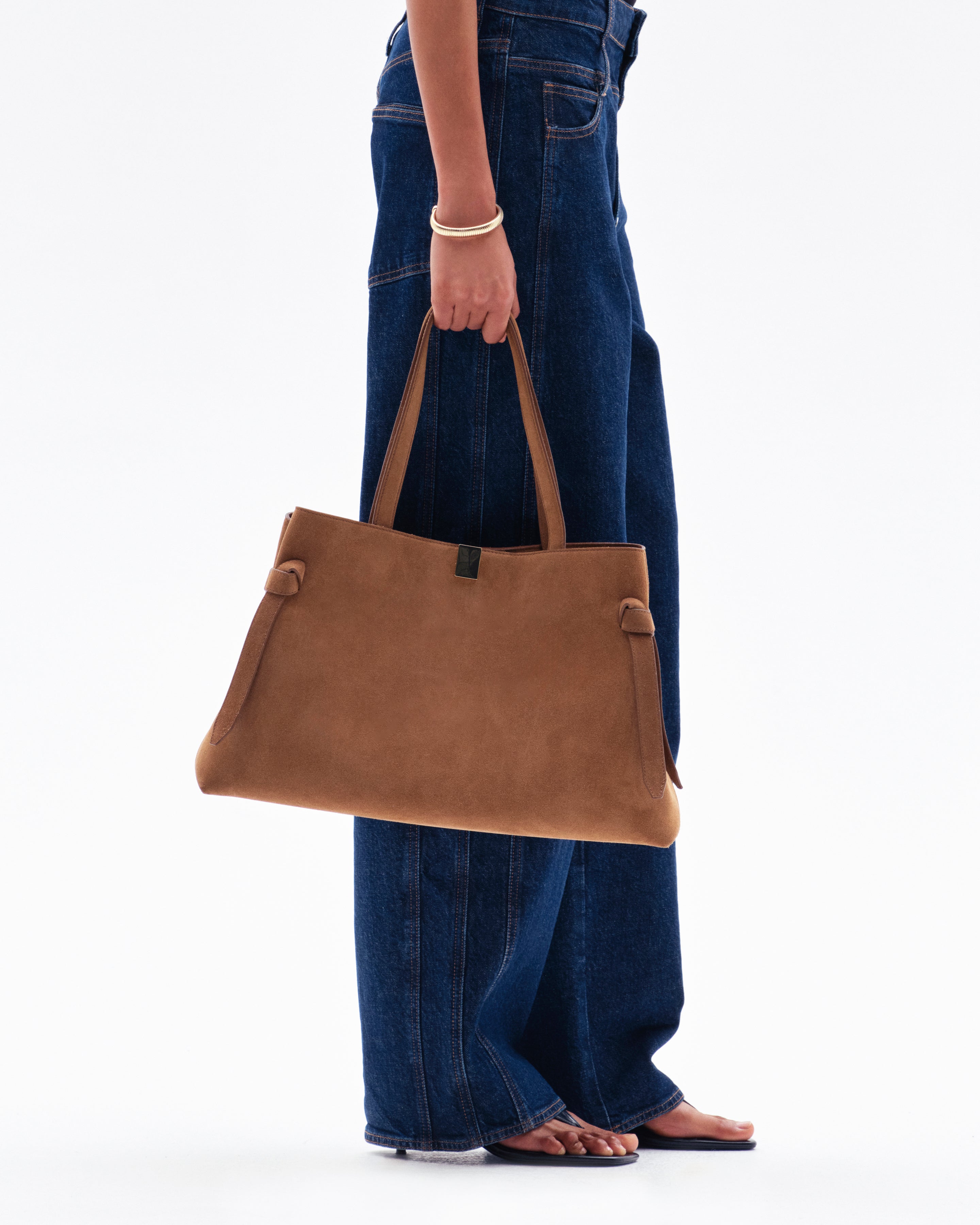 GYOZA TOTE - COGNAC SUEDE