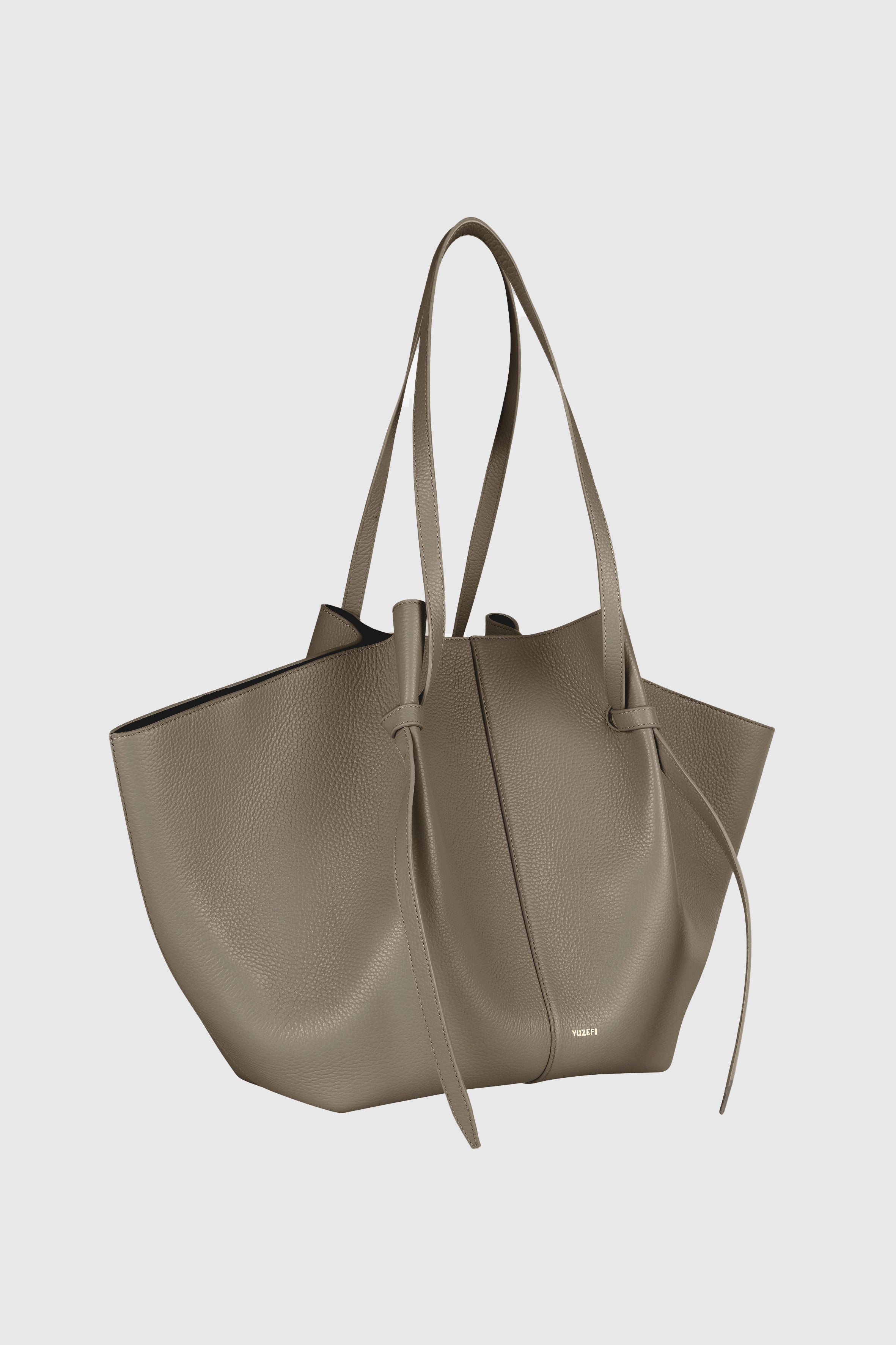 バッグ unimoon XL MOCHI - TAUPE PEBBLE GRAINED LEATHER – Yuzefi