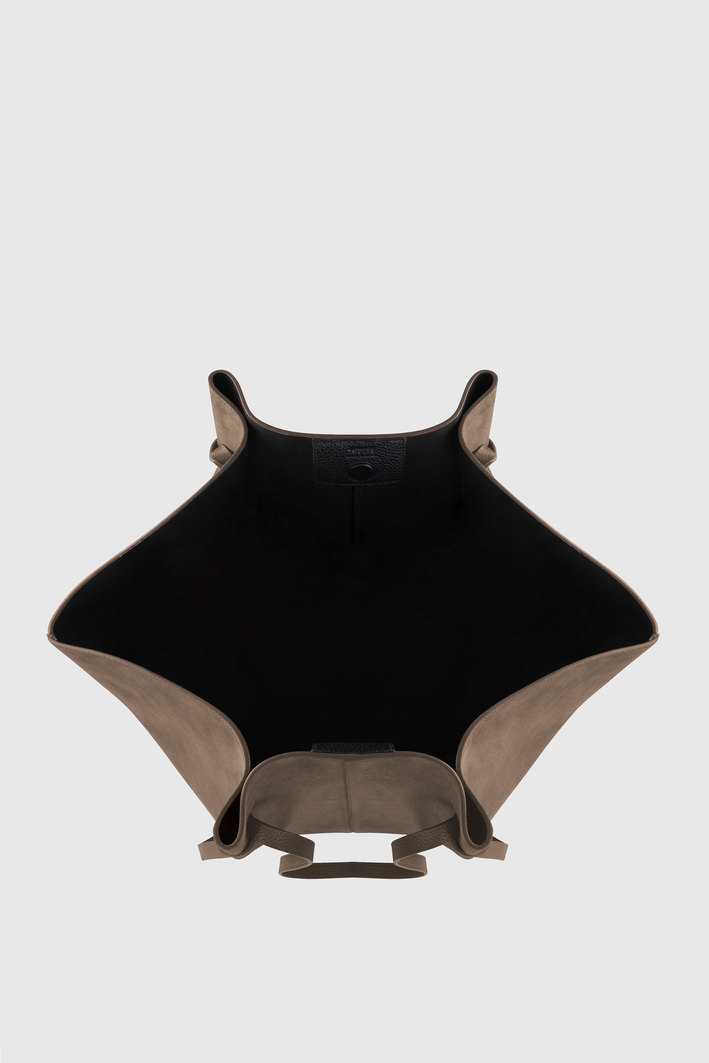 XL MOCHI - TAUPE SUEDE