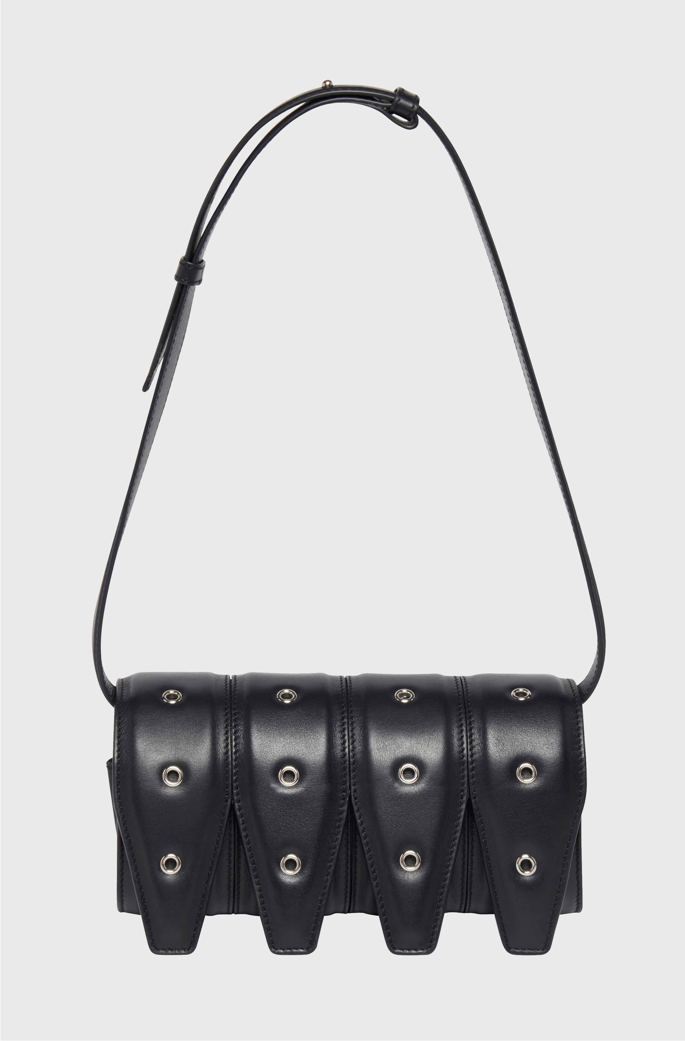 FOUR - BLACK