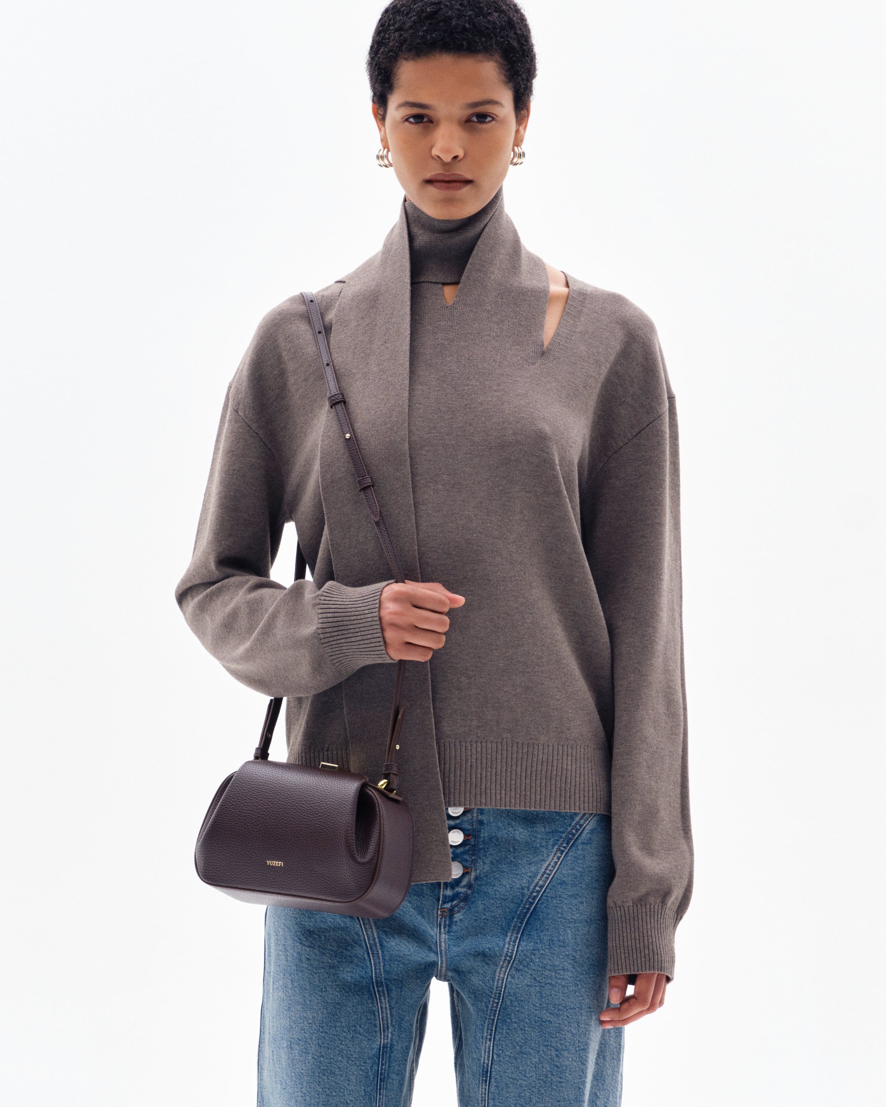 MINI OYSTER CLUTCH - ESPRESSO PEBBLE GRAINED LEATHER