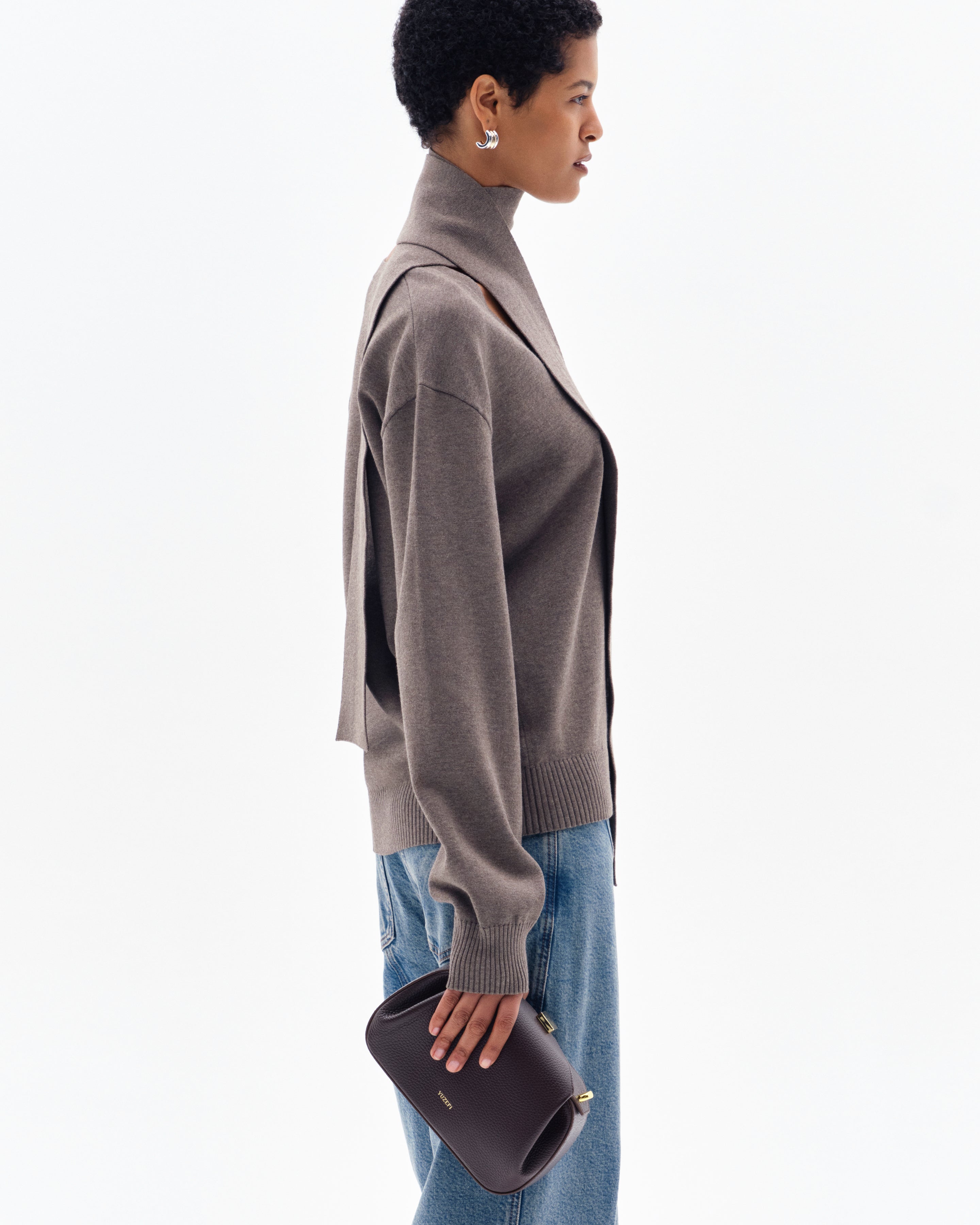 MINI OYSTER CLUTCH - ESPRESSO PEBBLE GRAINED LEATHER