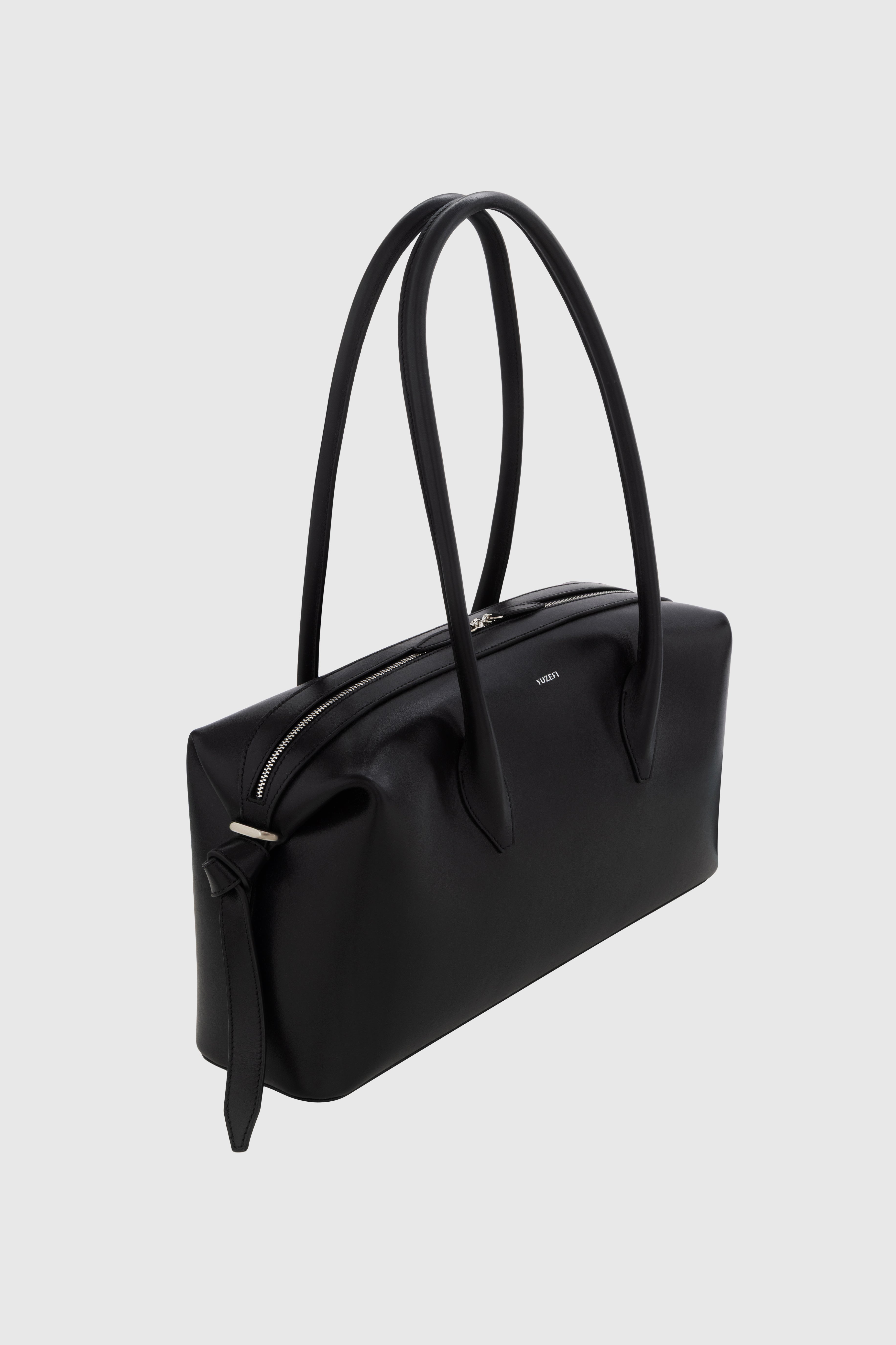 YUZEFI_BRIOCHE_DUFFLE_SMOOTH_LEATHER_BLACK_2.jpg