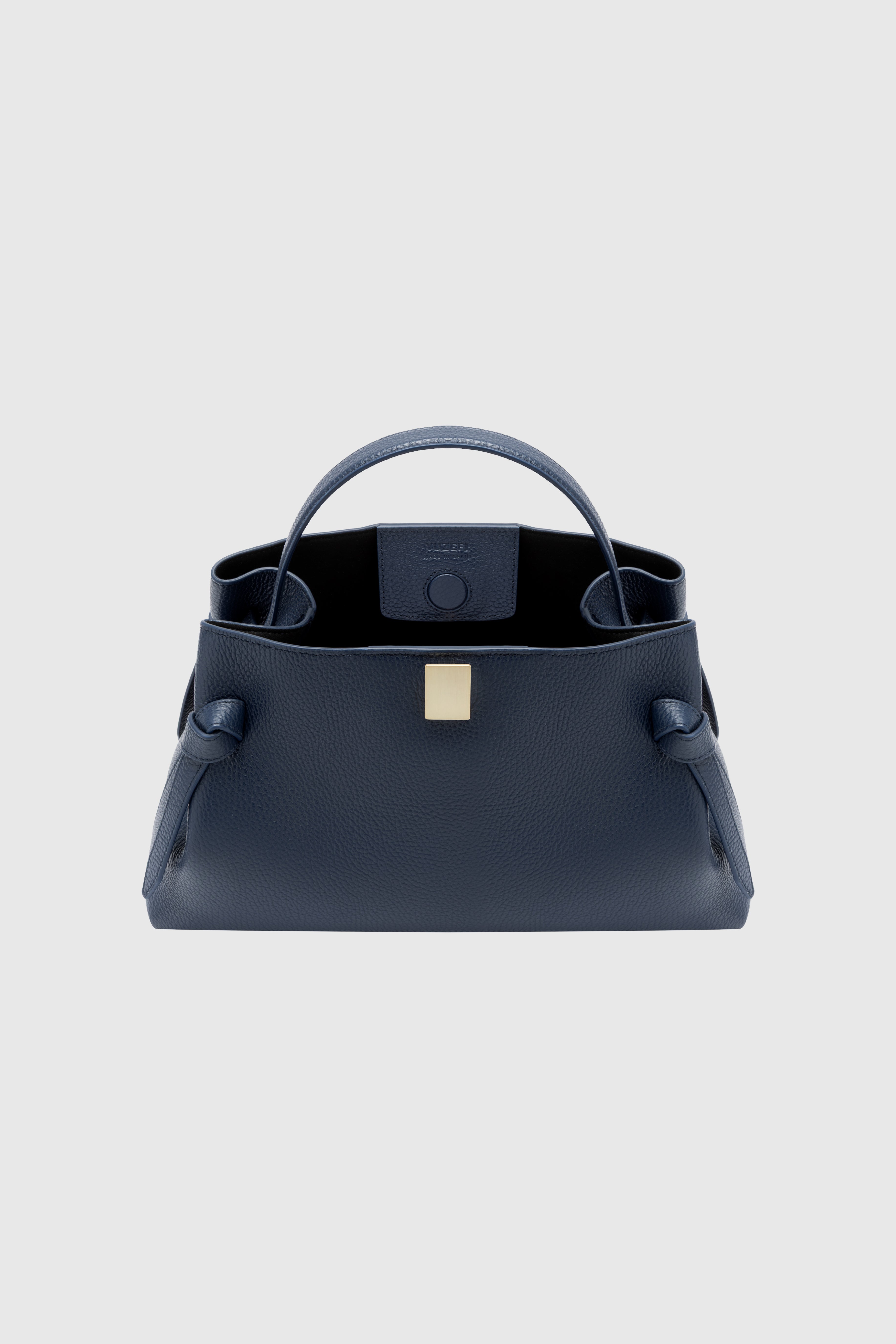 GYOZA - MIDNIGHT PEBBLE GRAINED LEATHER