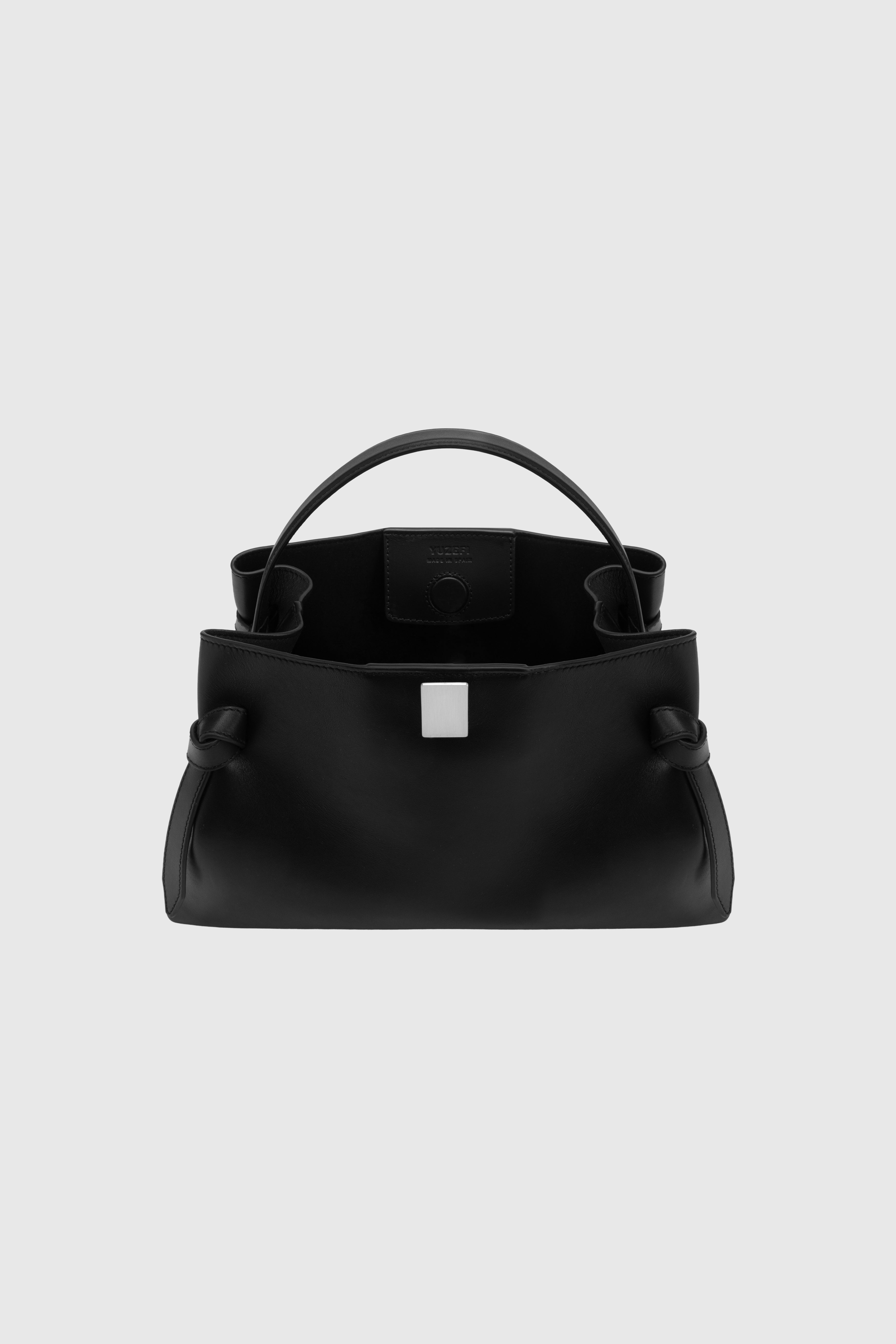 GYOZA - BLACK SMOOTH LEATHER