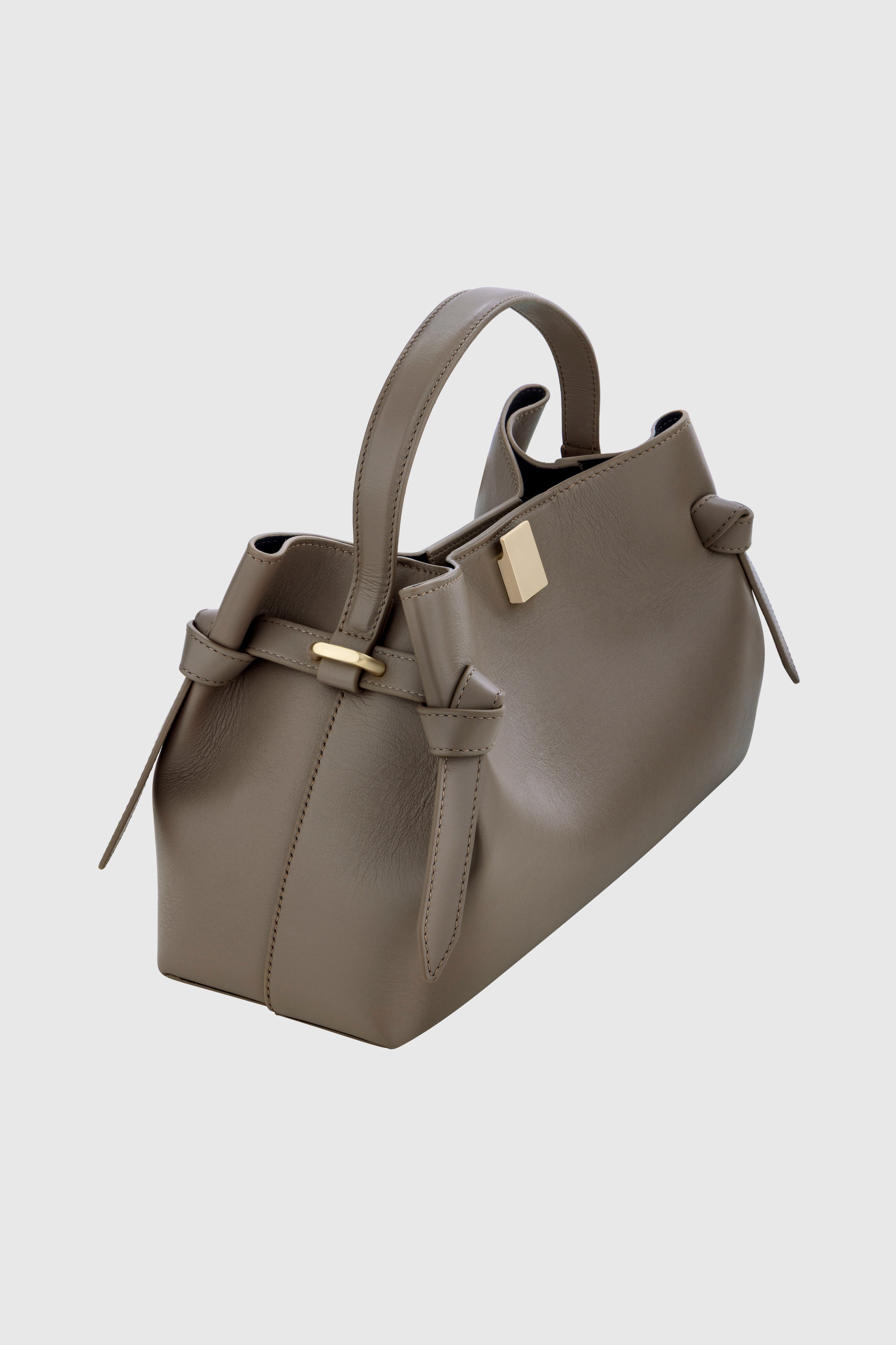 GYOZA - TAUPE SMOOTH LEATHER