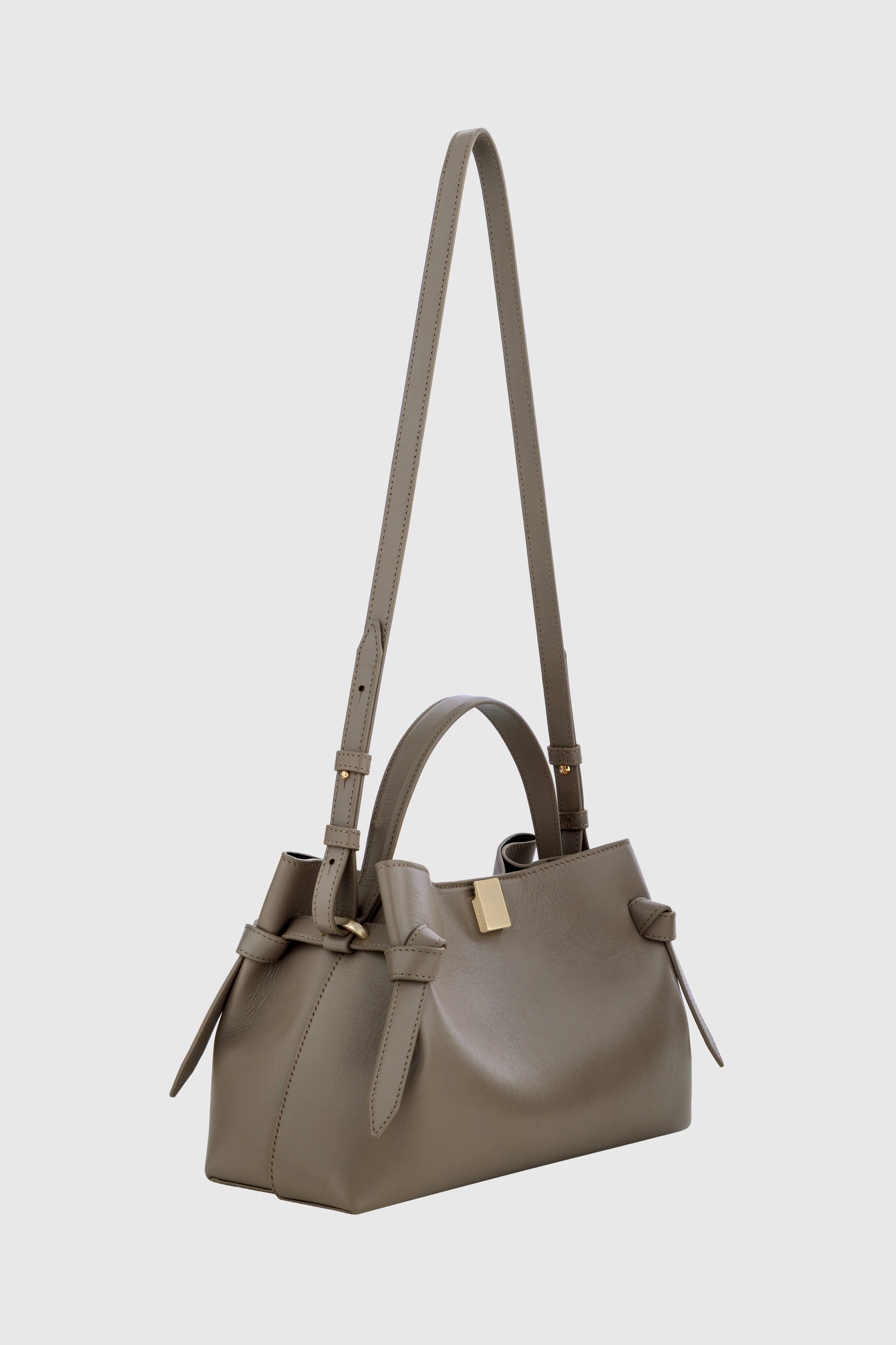 GYOZA - TAUPE SMOOTH LEATHER