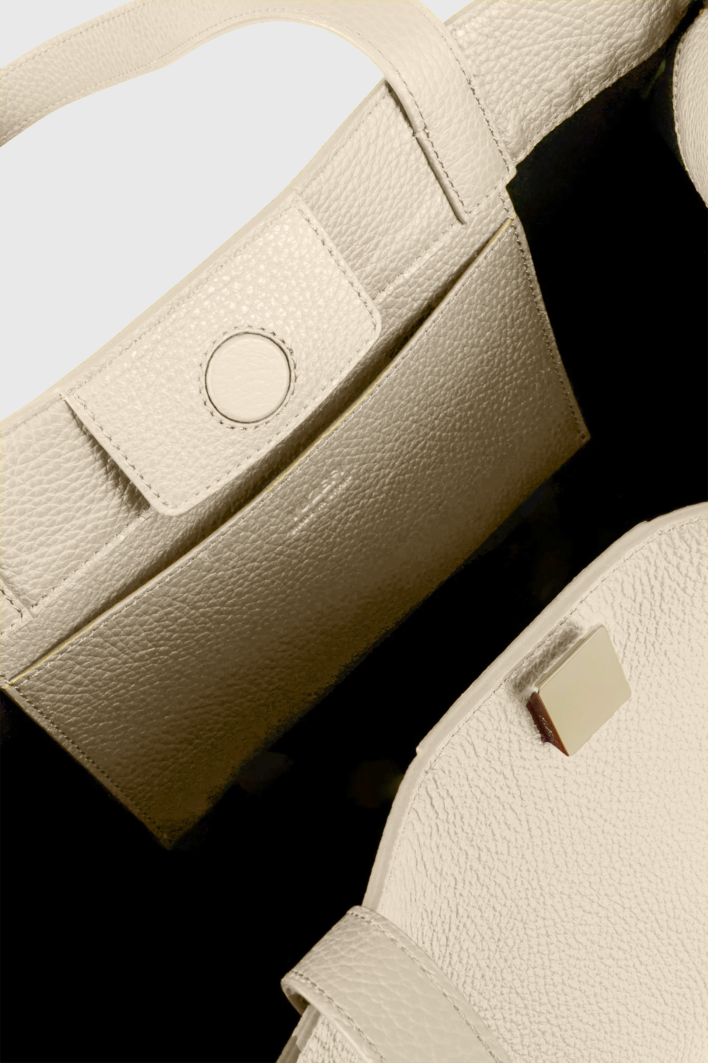 GYOZA TOTE - ANGORA PEBBLE GRAINED LEATHER