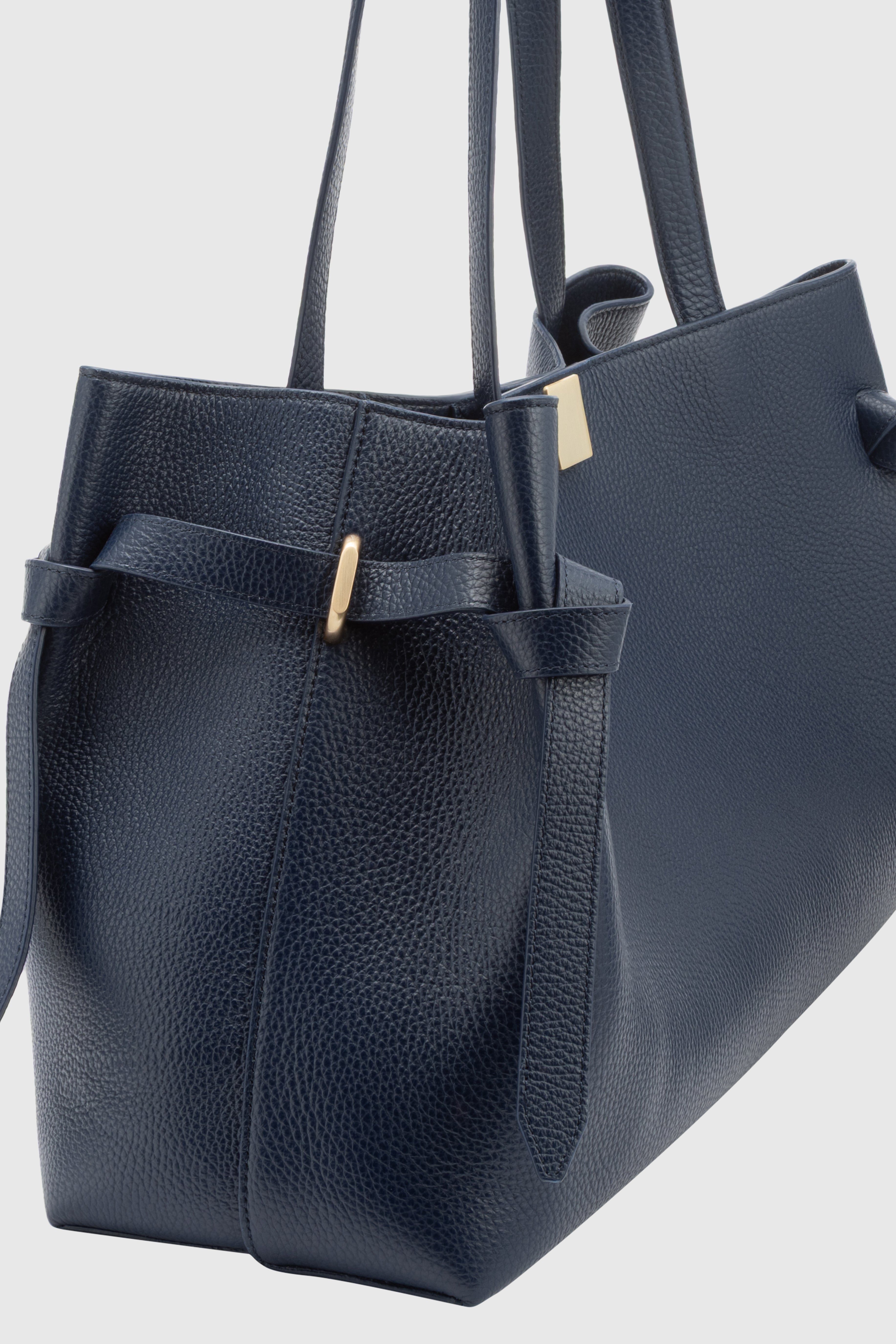 GYOZA TOTE - MIDNIGHT PEBBLE GRAINED LEATHER