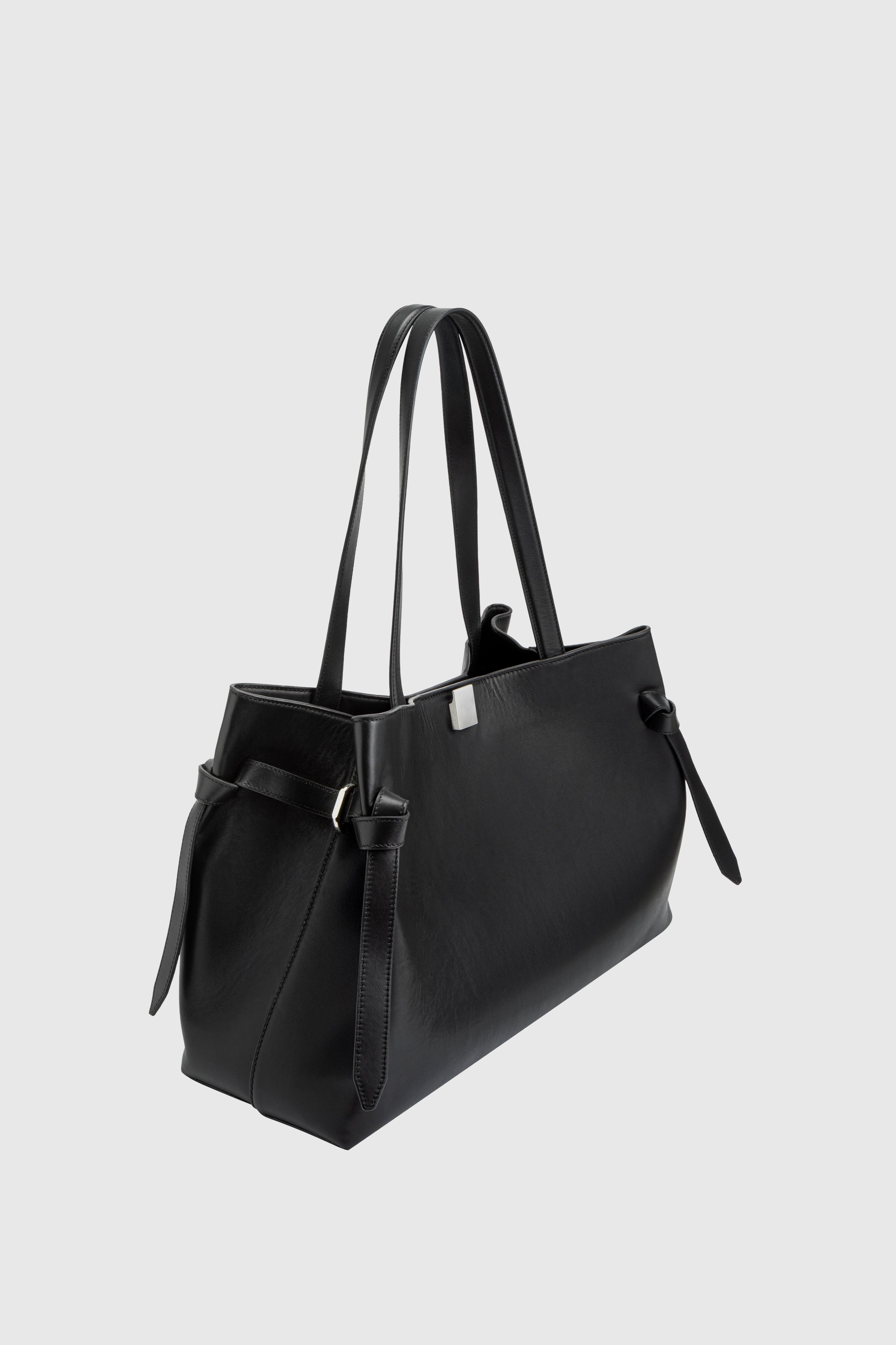 YUZEFI_GYOZA_TOTE_SMOOTH_LEATHER_BLACK_SMOOTH_2.jpg