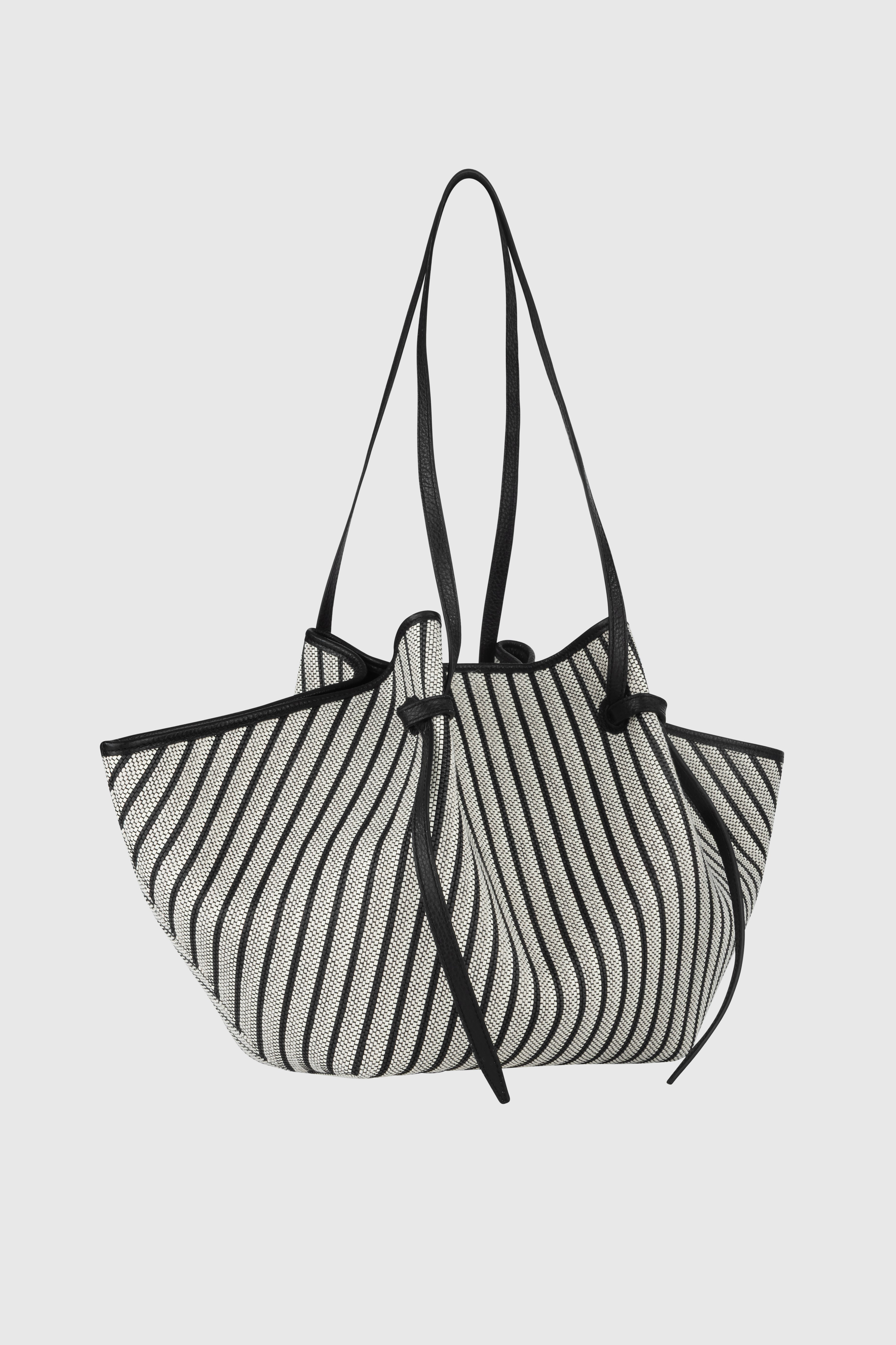 LARGE MOCHI - STRIPED WOVEN CANVAS