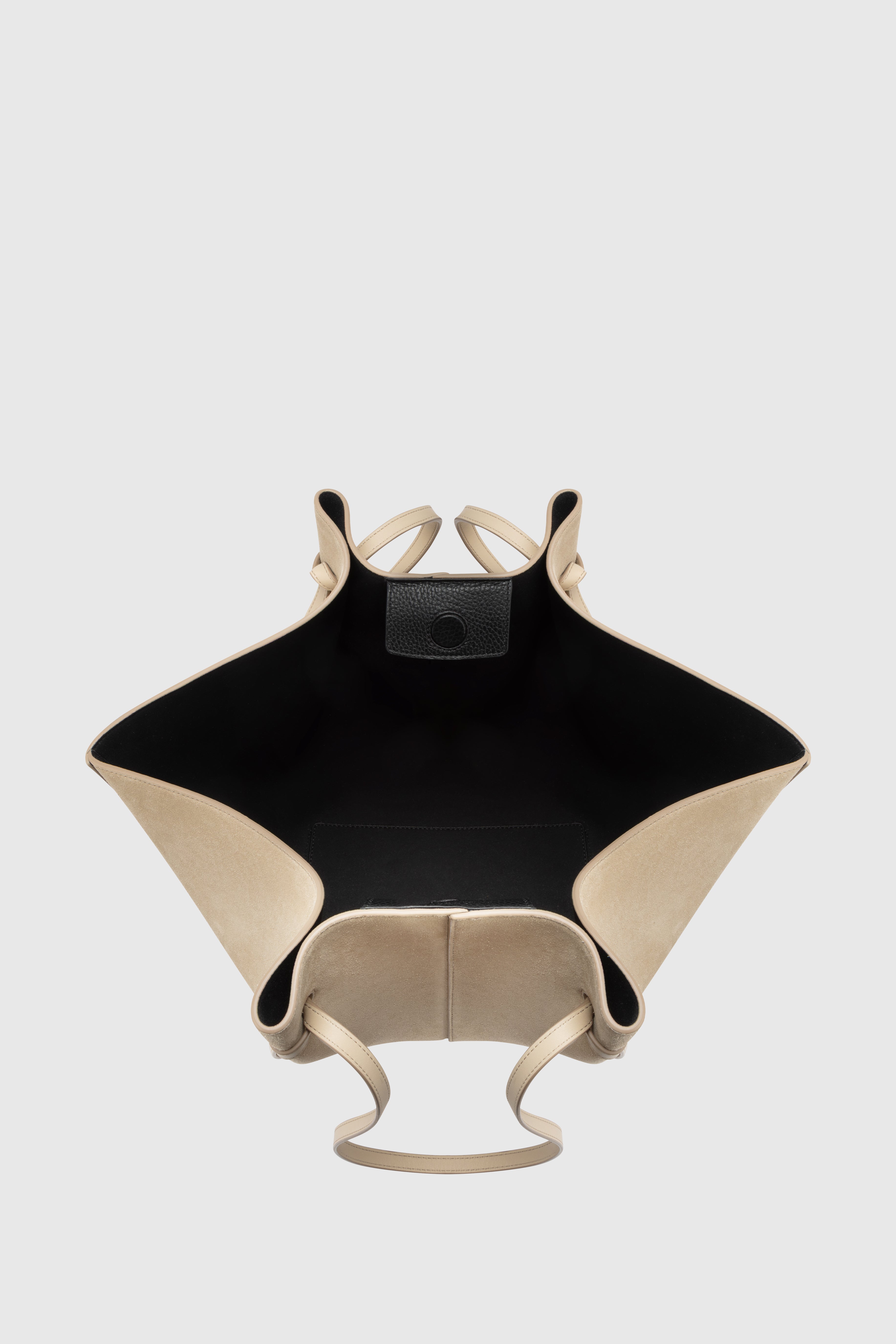 LARGE MOCHI - SAND SUEDE