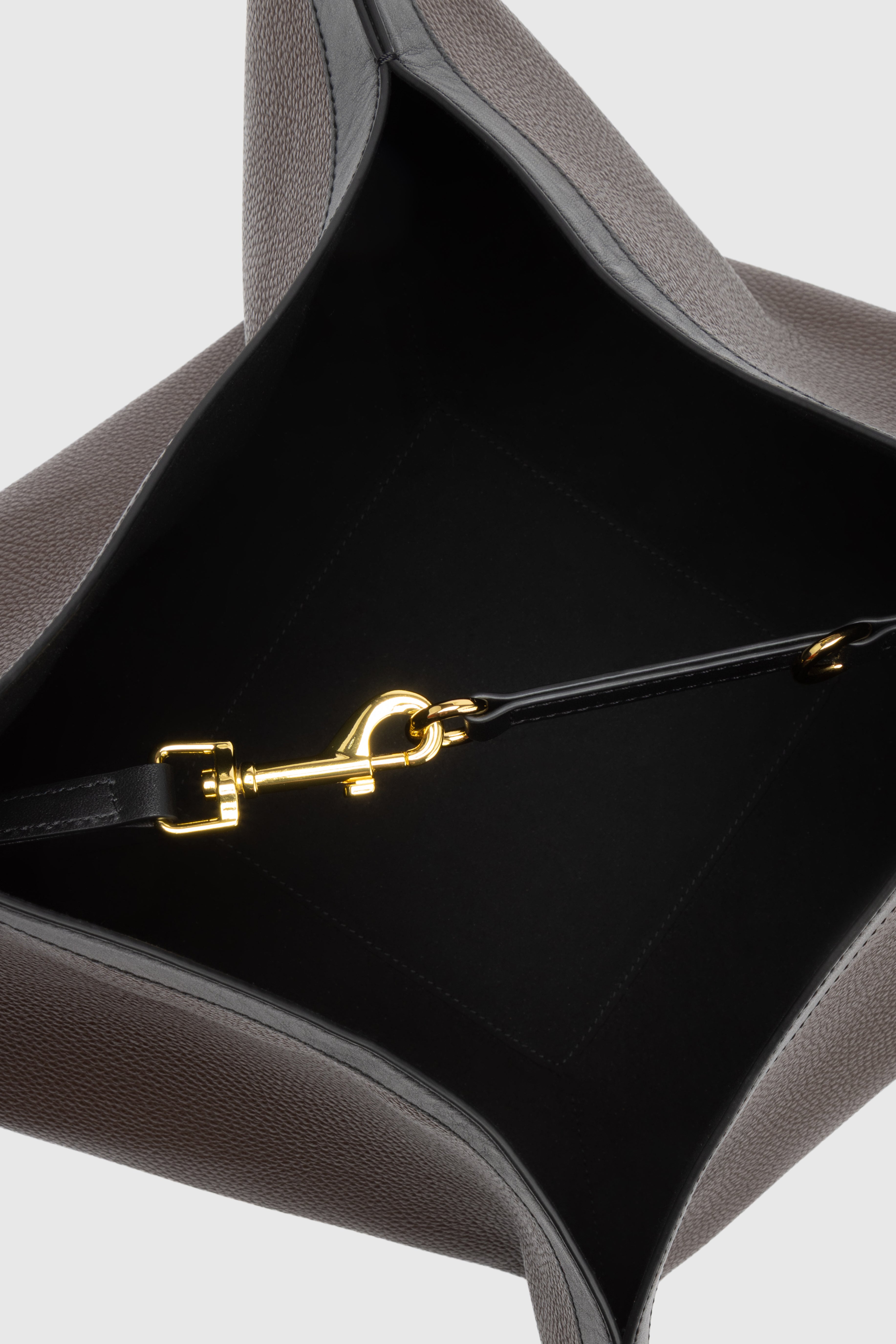 LARGE WONTON - ESPRESSO PEBBLE GRAINED LEATHER