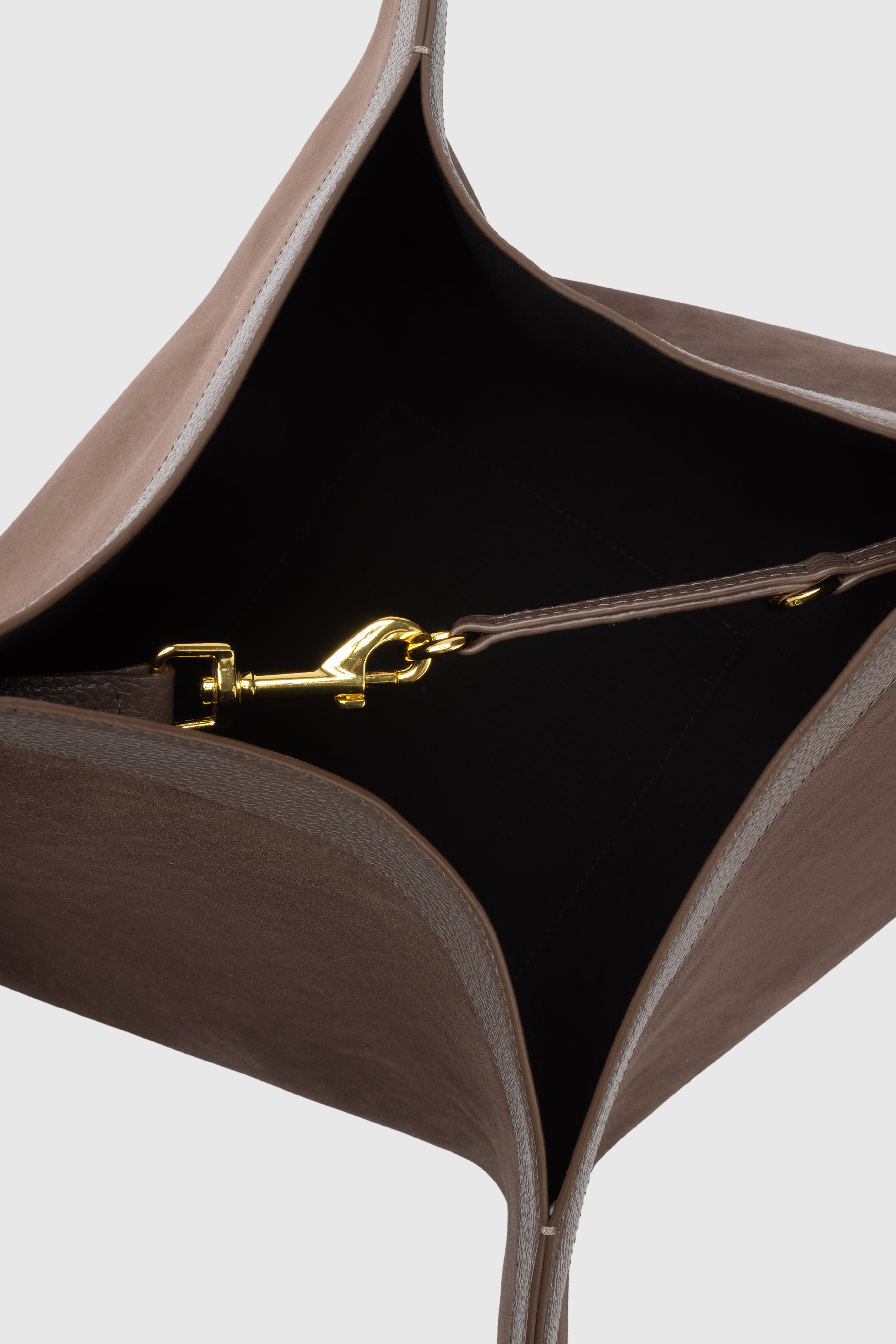 LARGE WONTON - NUTMEG SUEDE