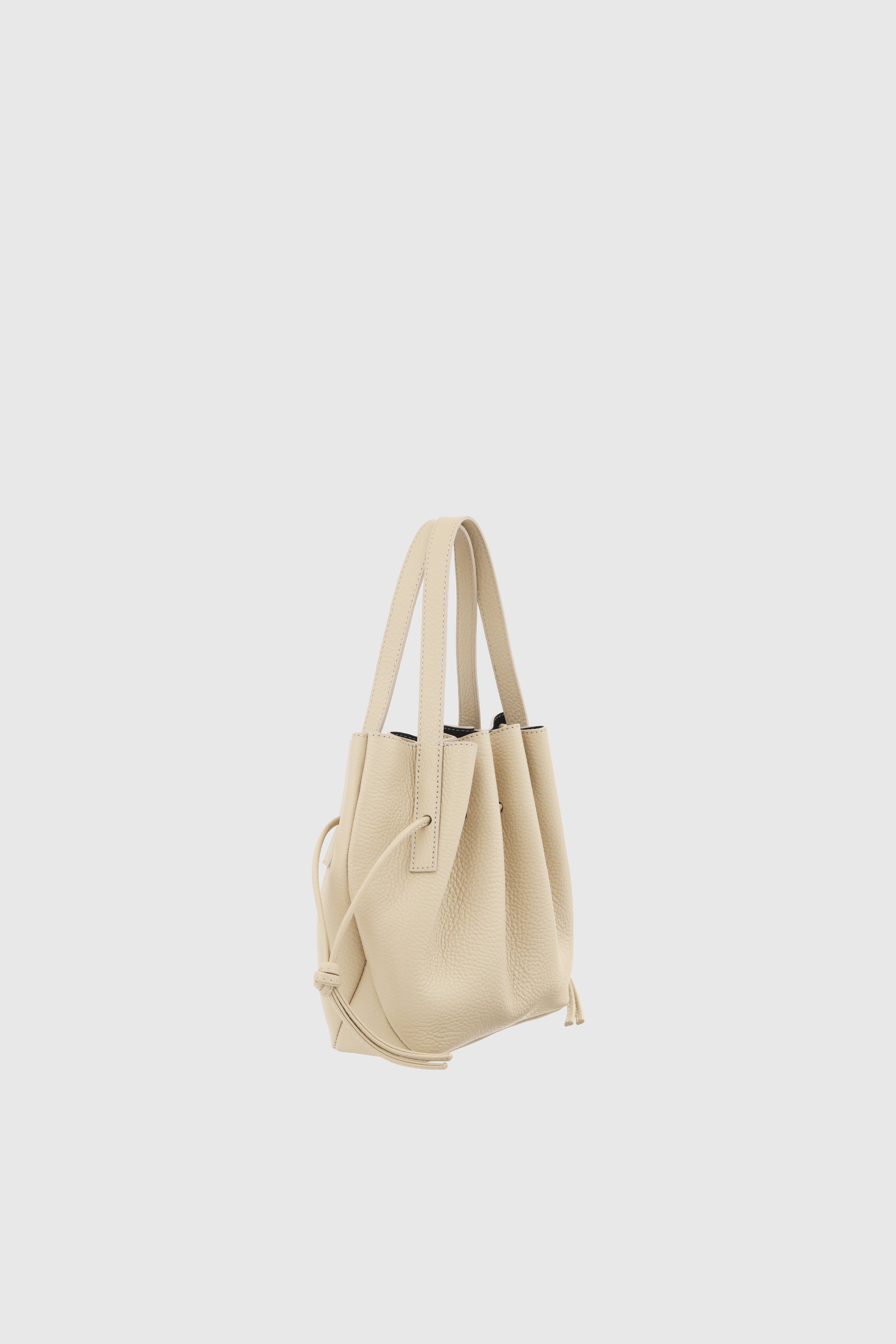 YUZEFI_MINI_SCALLOP_TOTE_PEBBLE_GRAIN_LEATHER_ANGORA_2.jpg