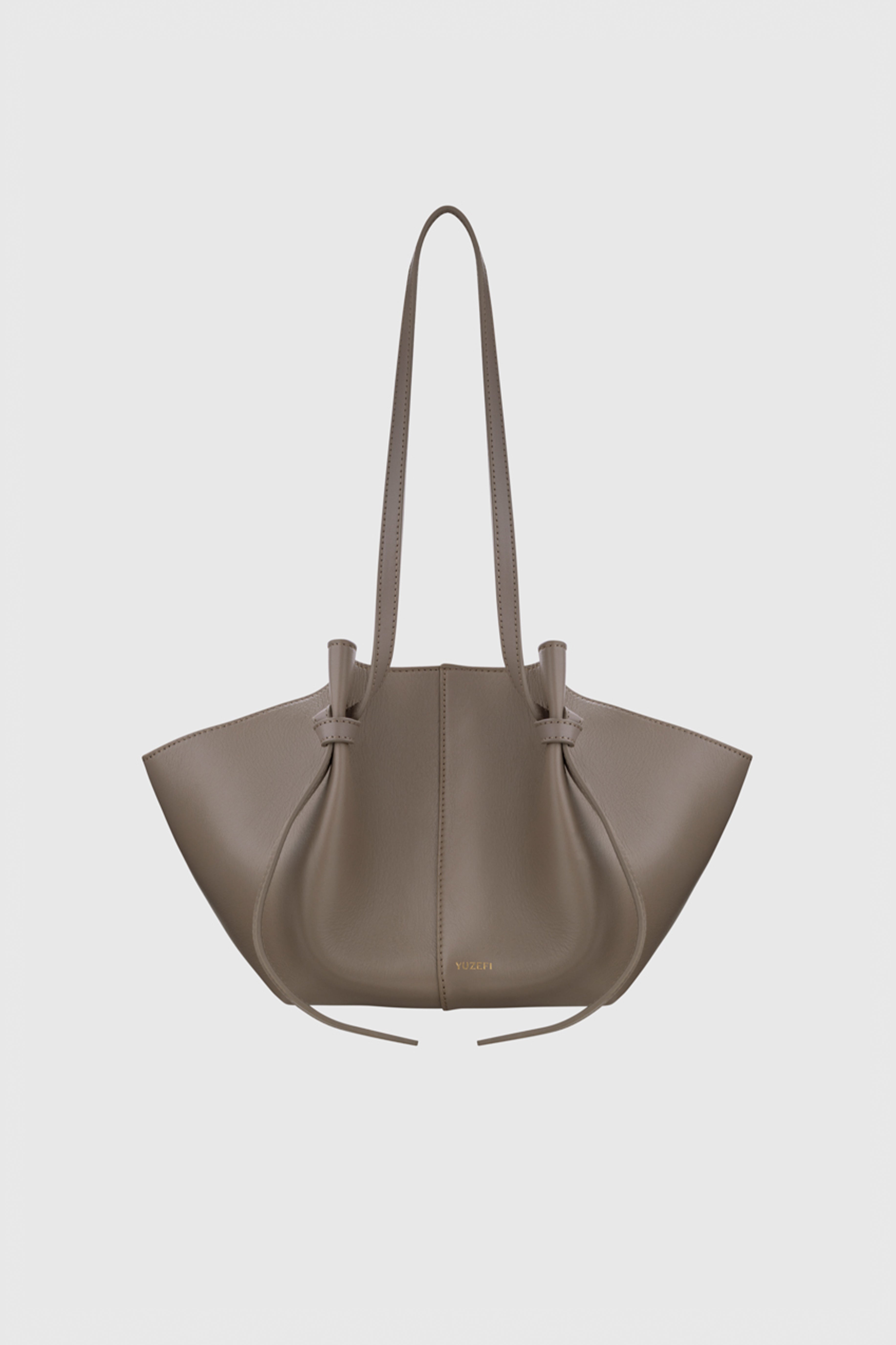 MOCHI - TAUPE SMOOTH LEATHER