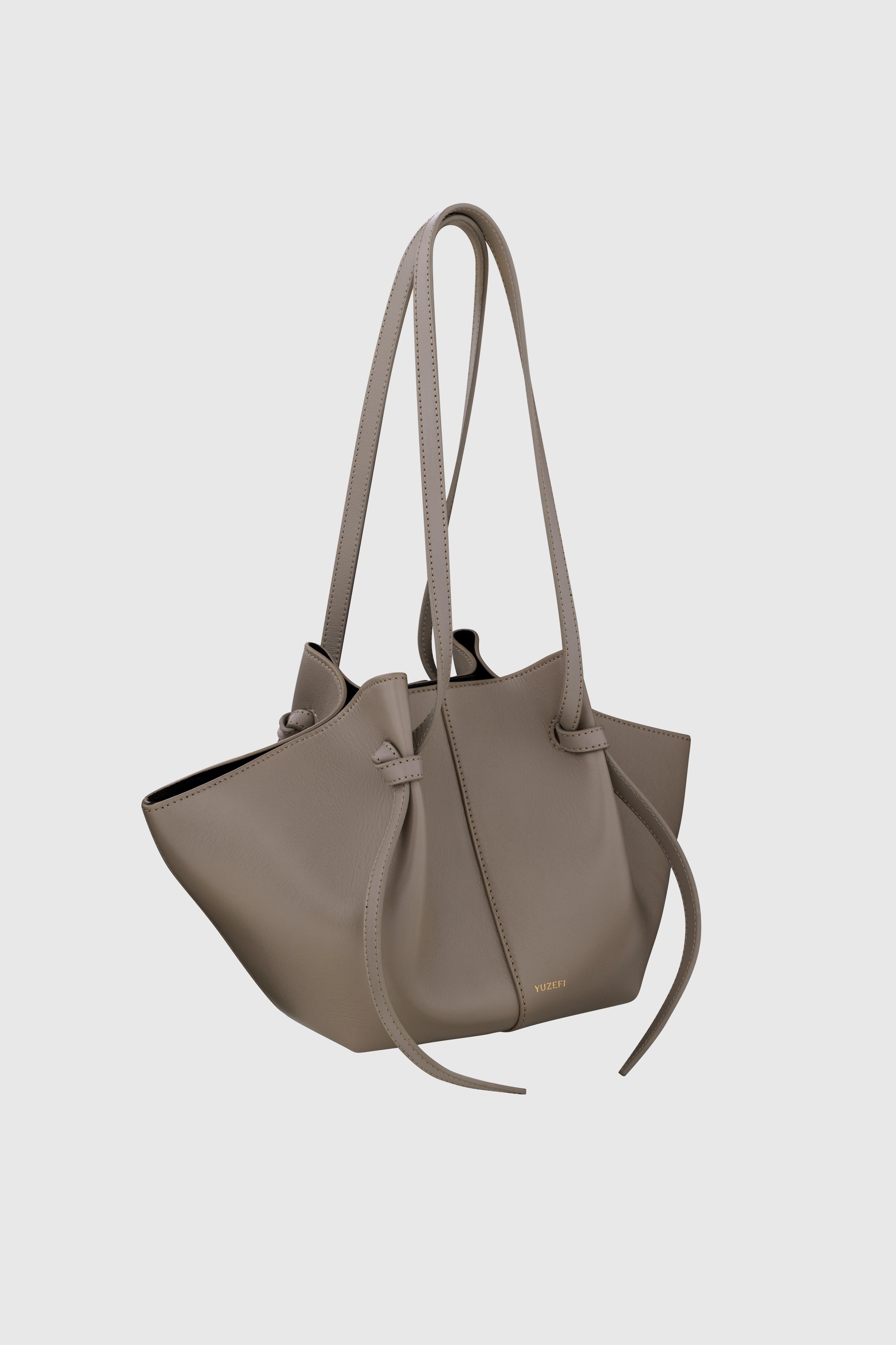 MOCHI - TAUPE SMOOTH LEATHER
