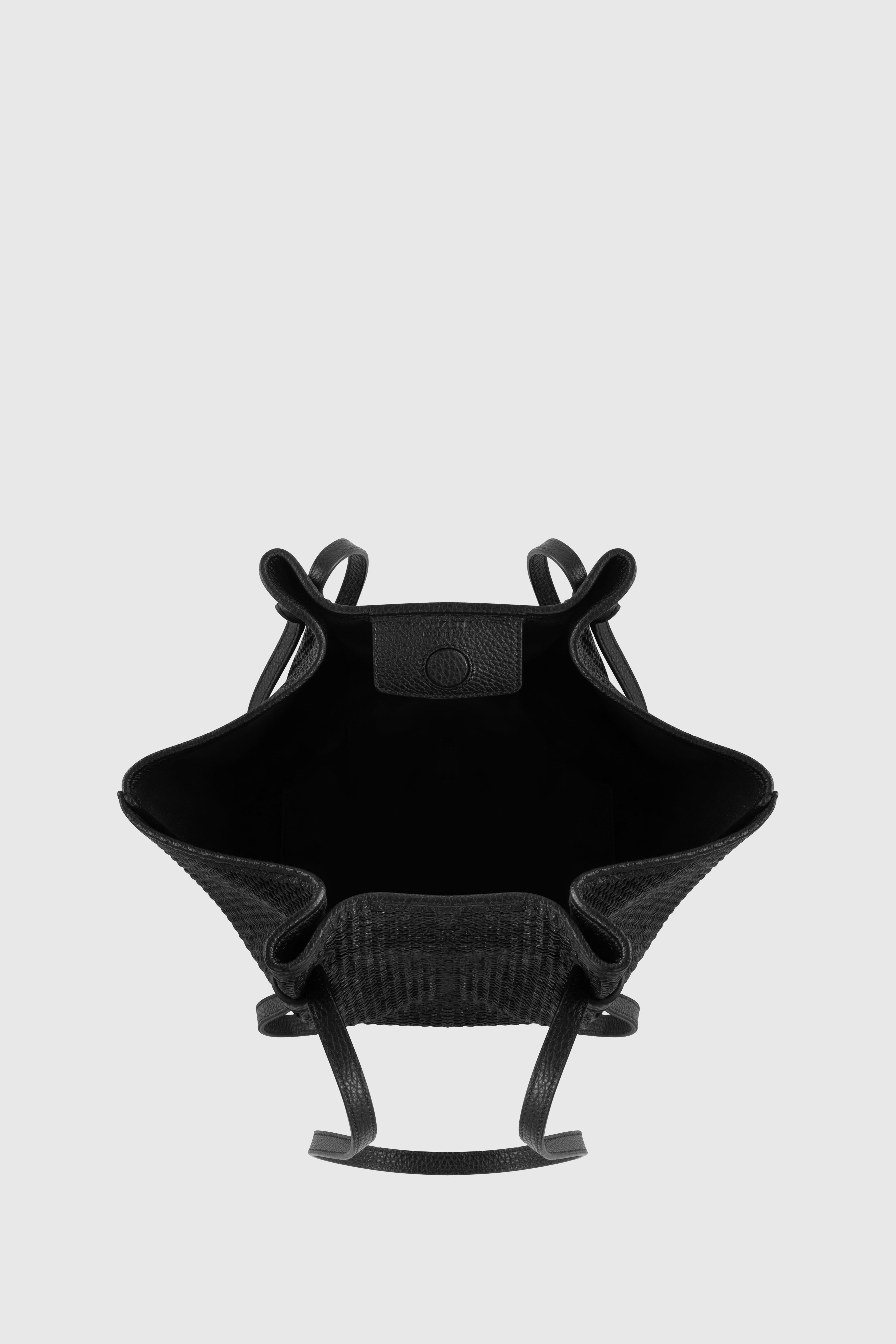 MOCHI - BLACK WOVEN RAFFIA