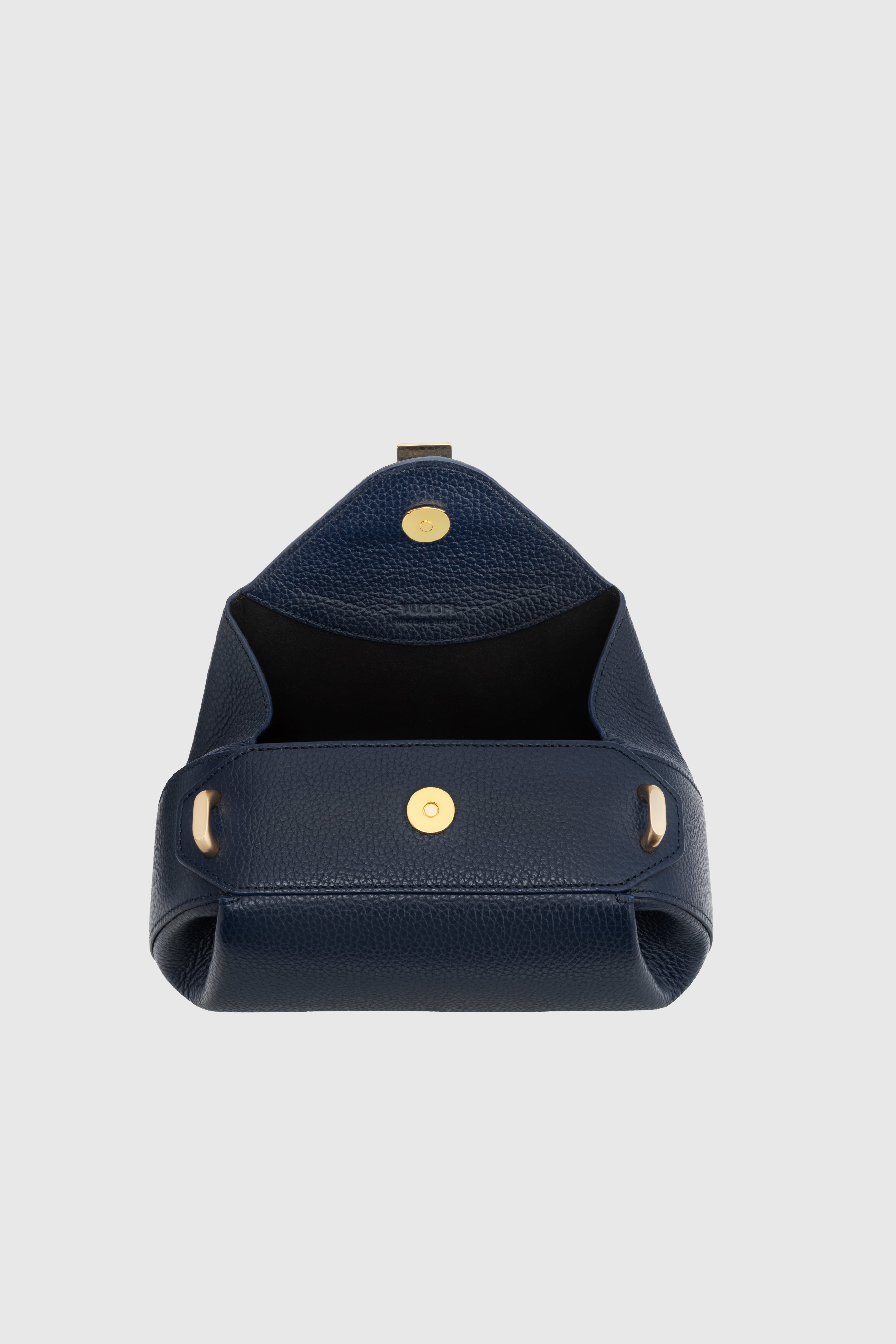 OYSTER MINI CLUTCH - MIDNIGHT PEBBLE GRAINED LEATHER
