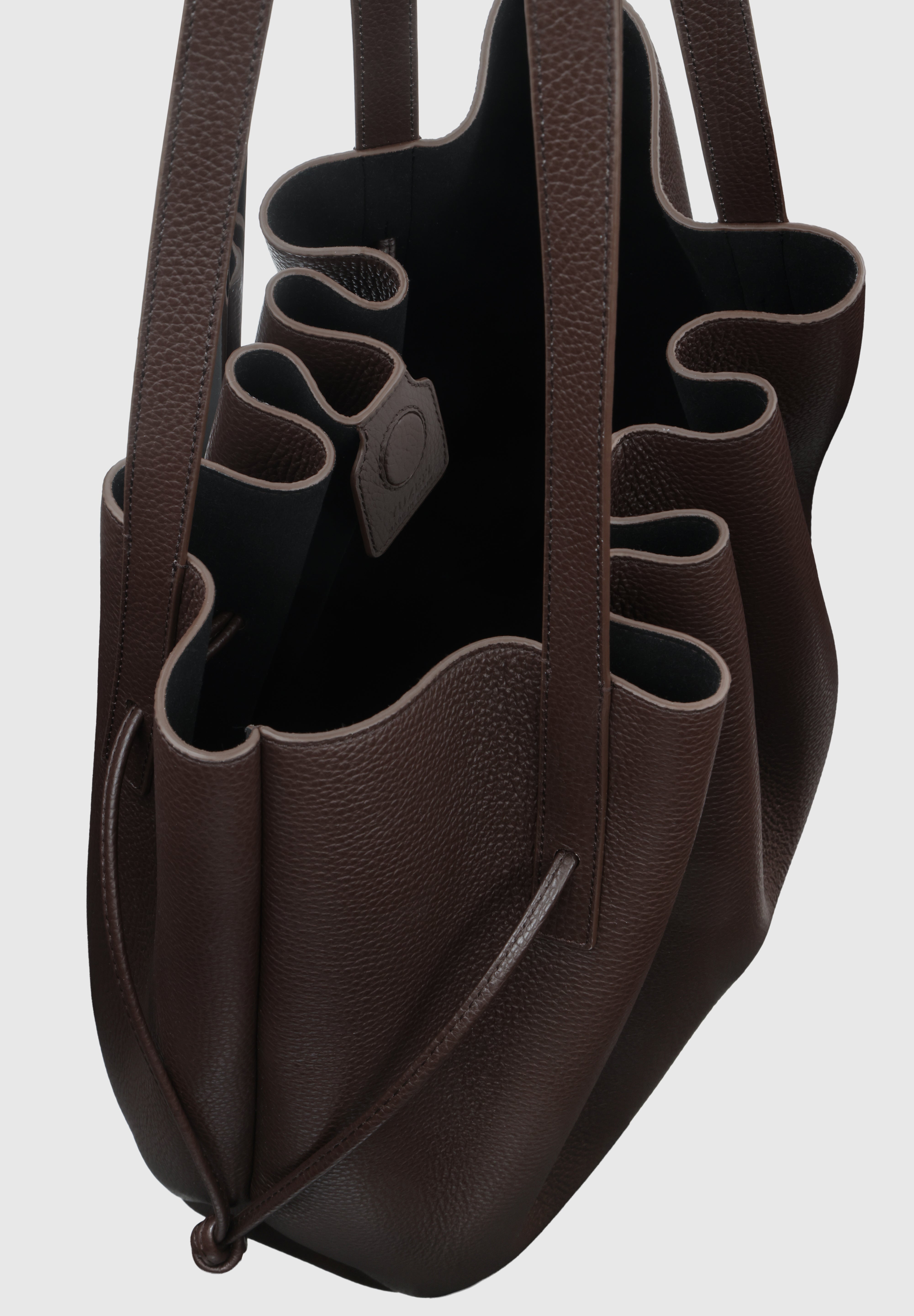 SCALLOP TOTE - ESPRESSO PEBBLE GRAINED LEATHER