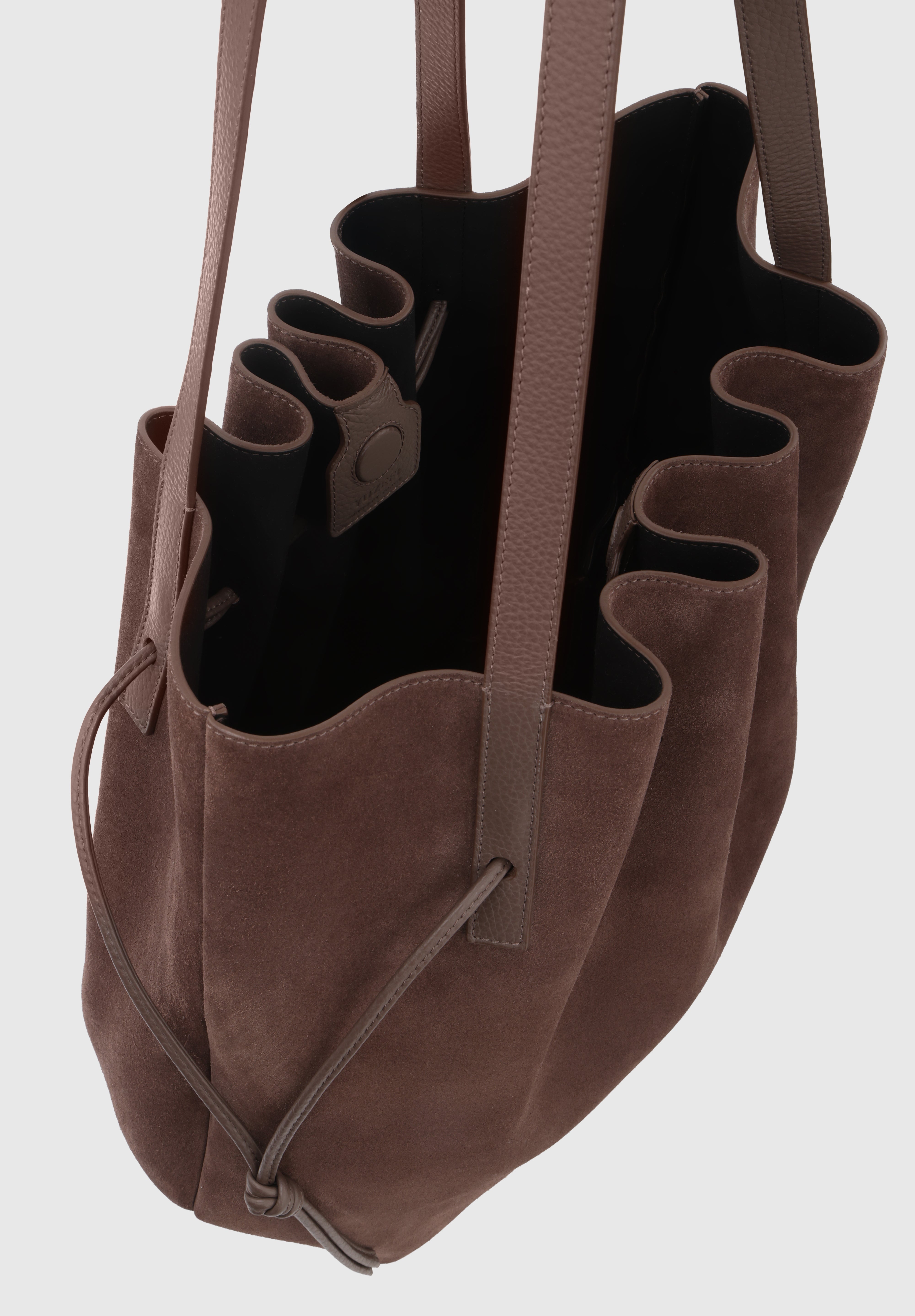SCALLOP TOTE - NUTMEG SUEDE