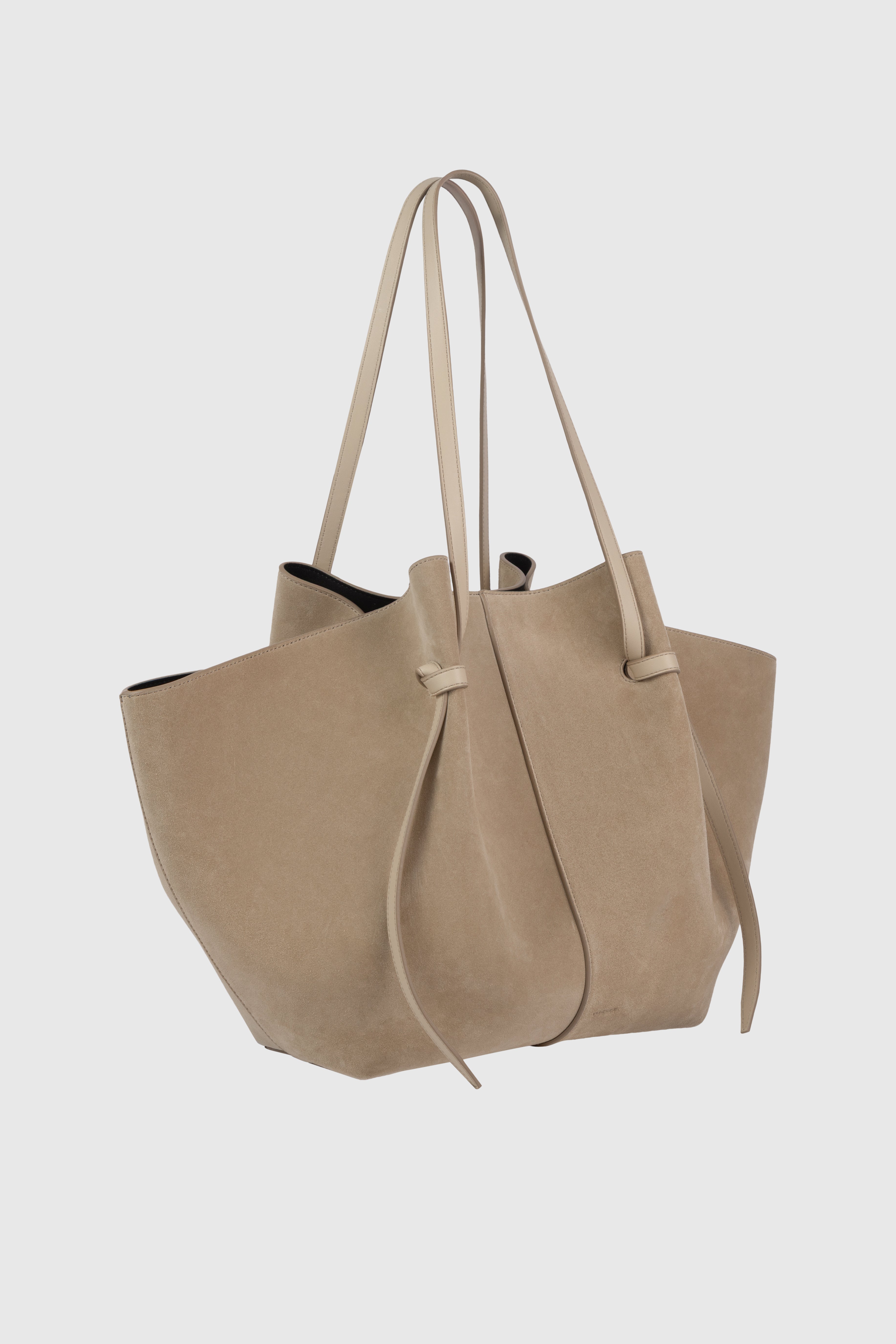 XL MOCHI - SAND SUEDE