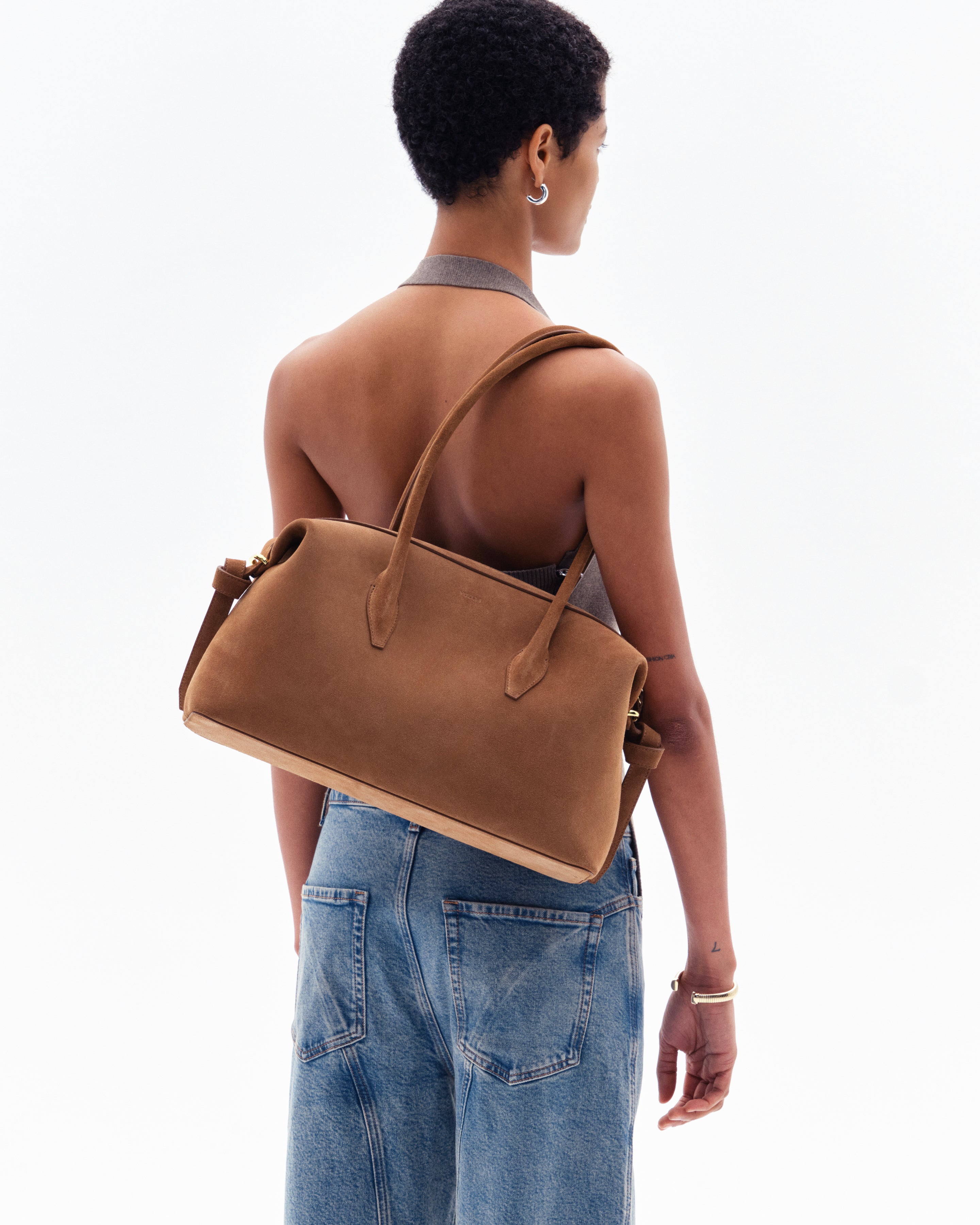 BRIOCHE DUFFLE - COGNAC SUEDE – Yuzefi
