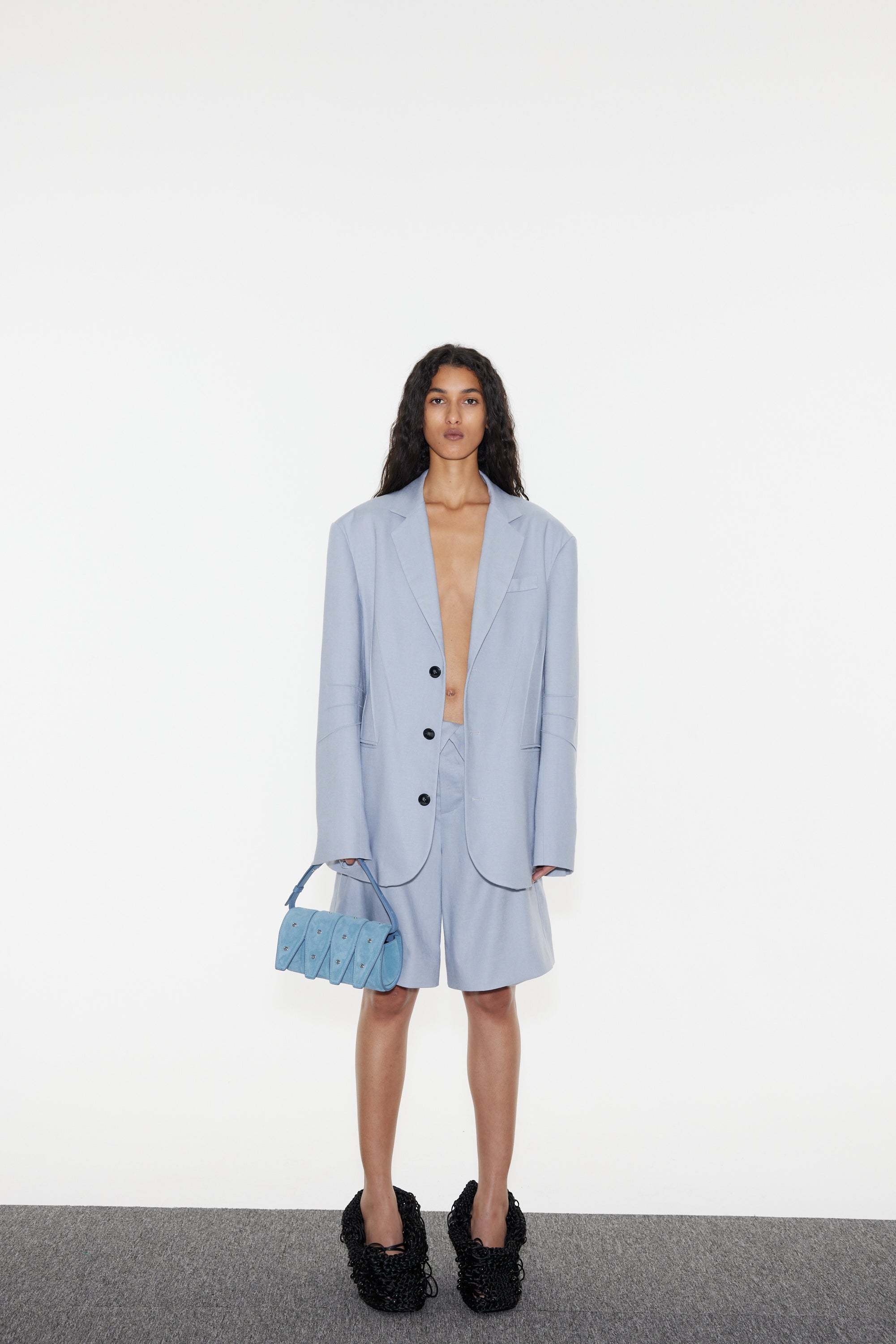 FOLDED WAIST TAILORED SHORTS - PALE BLUE