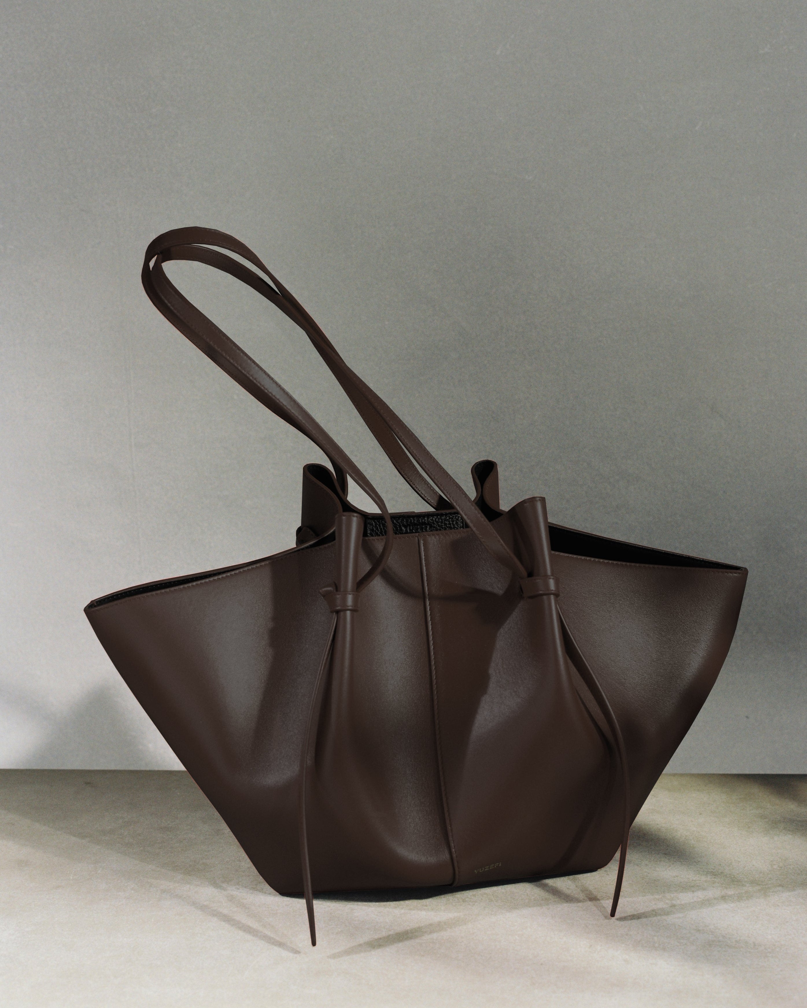 LARGE MOCHI - TOBACCO SMOOTH LEATHER