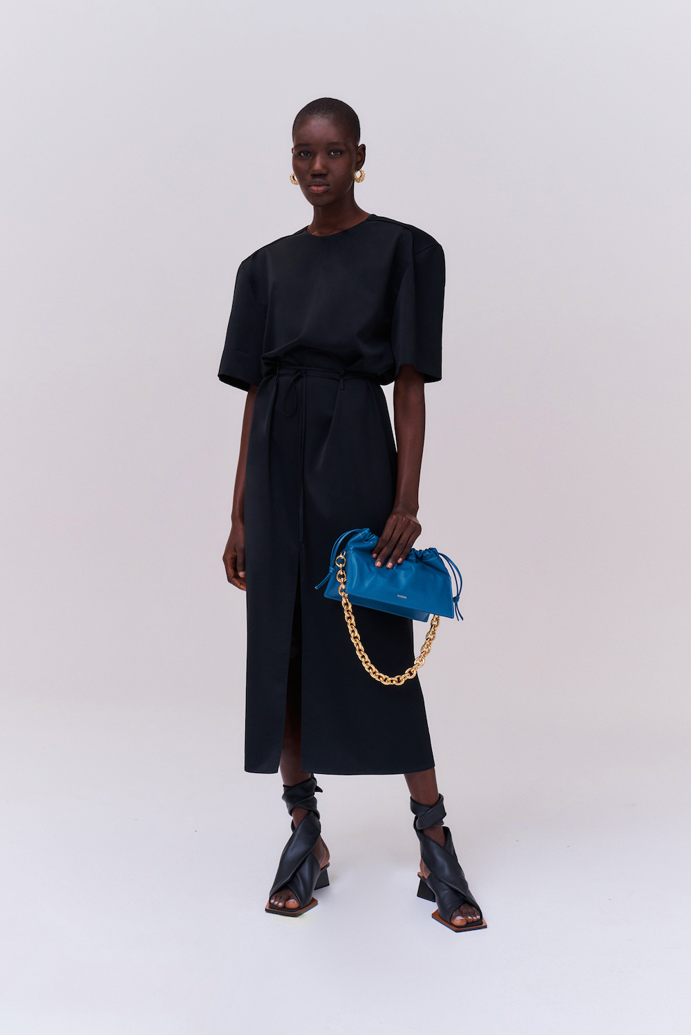 CINCHED TEE DRESS - BLACK