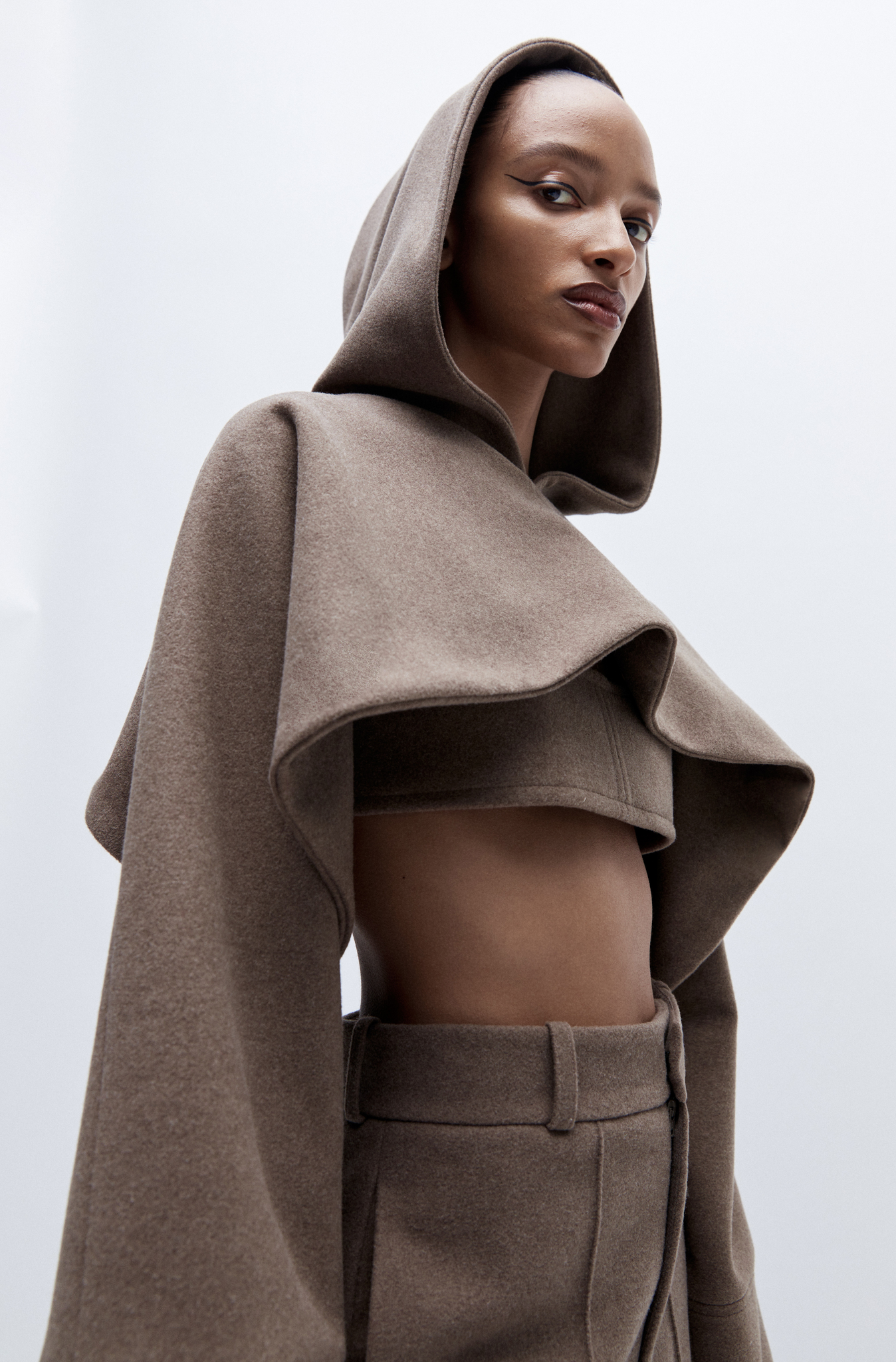 Open chest top cropped hoodie