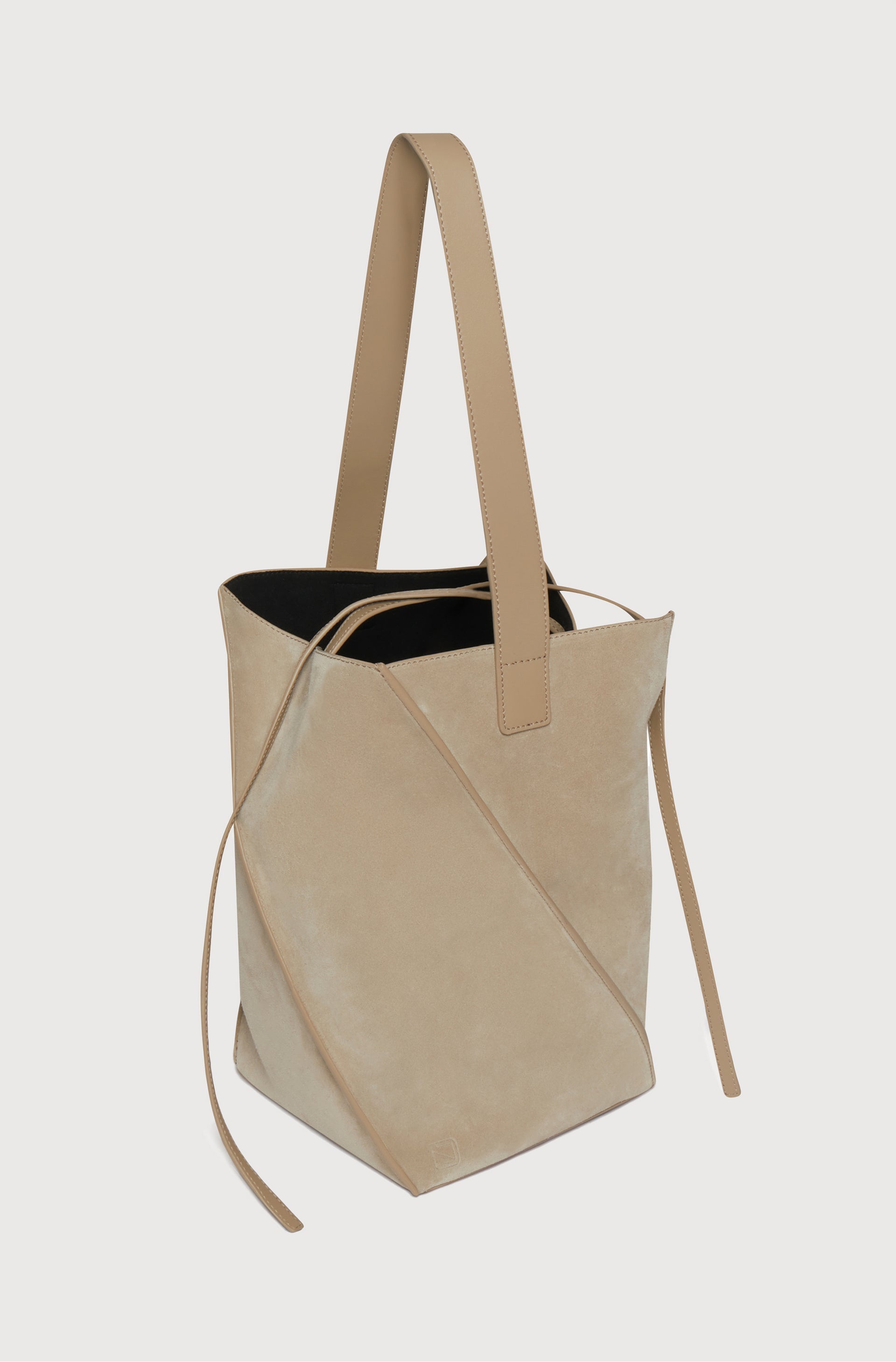 BAGS – Yuzefi