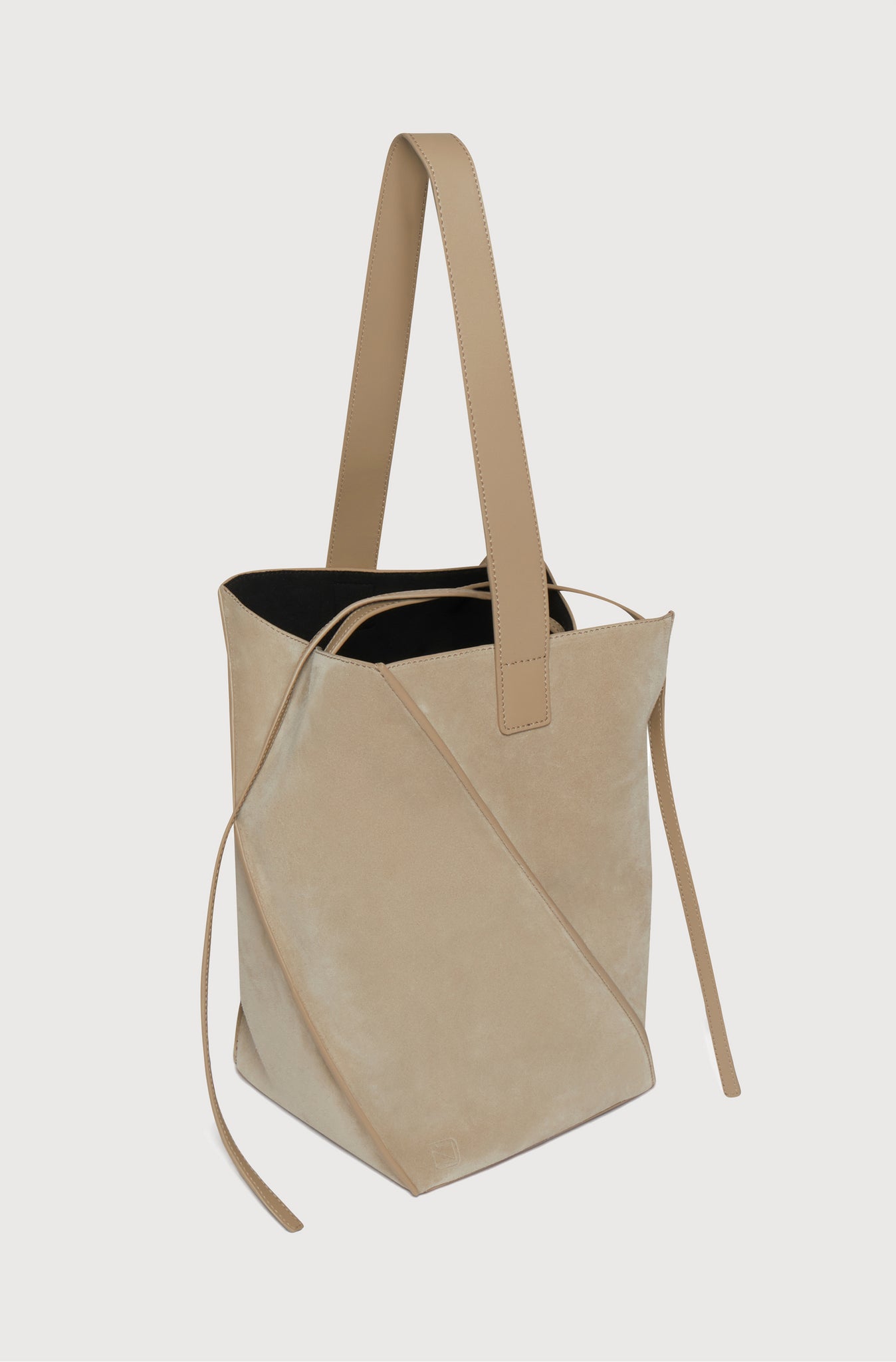 SWIRL TOTE - MOUTON SUEDE