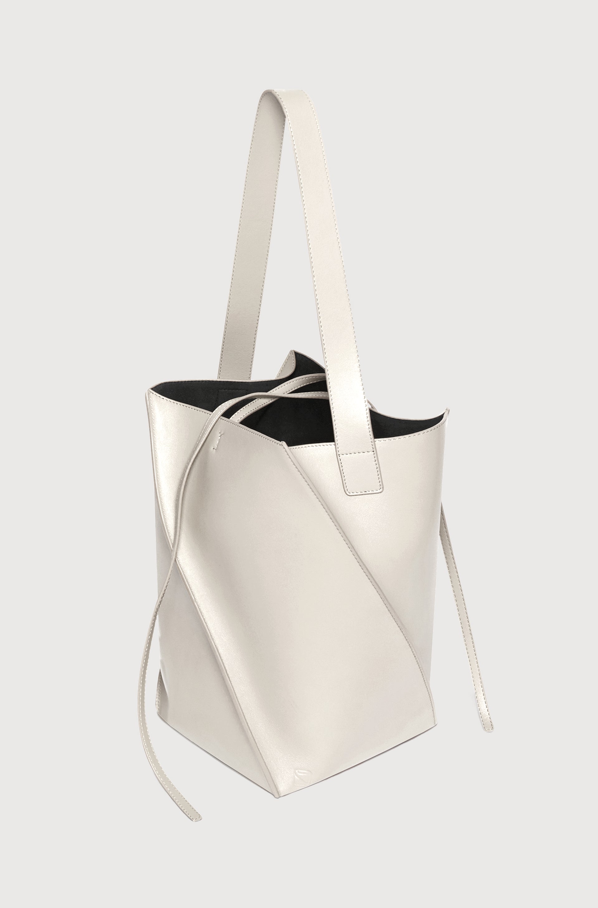 BAGS – Yuzefi